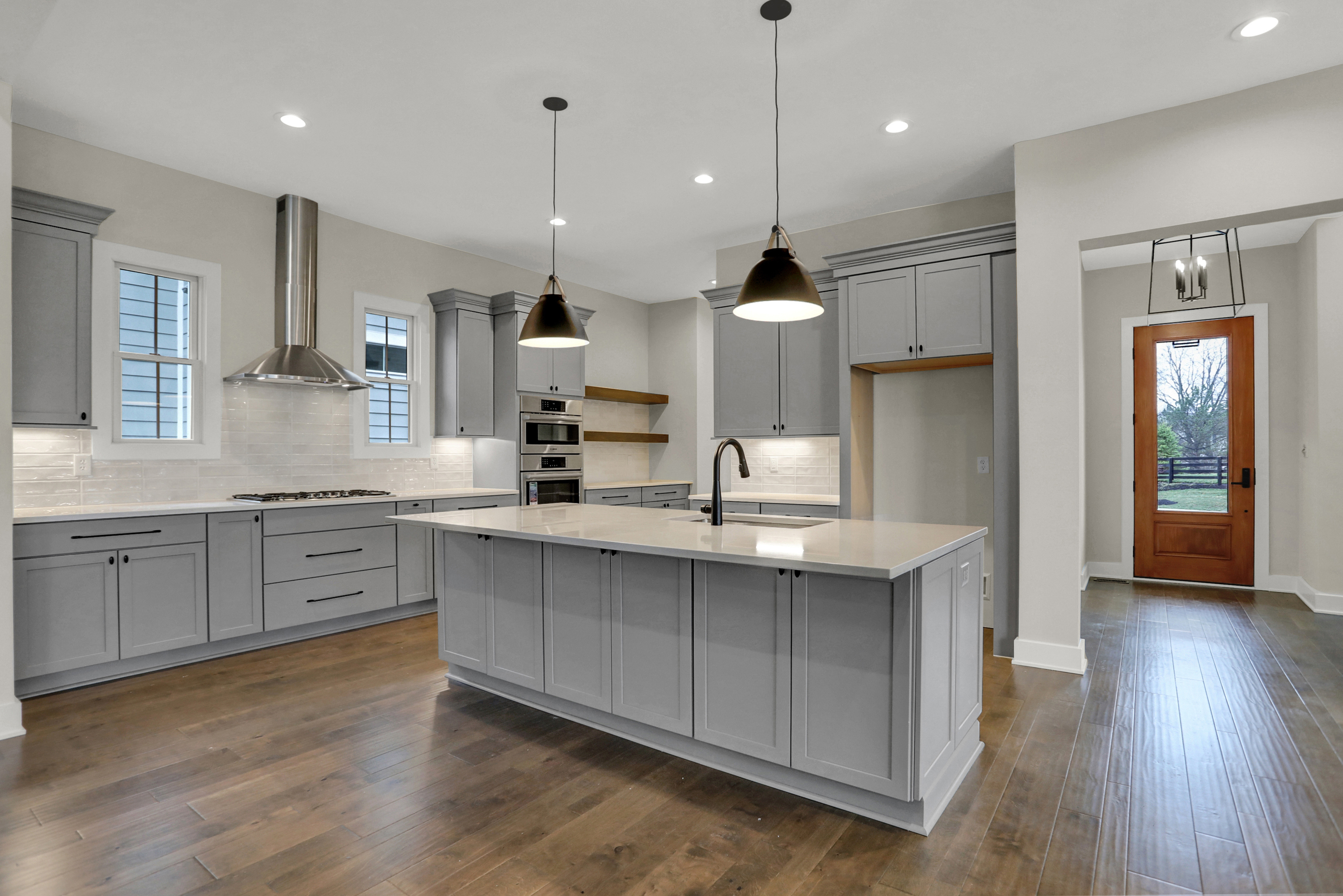 15039 Oak Hollow Lane W