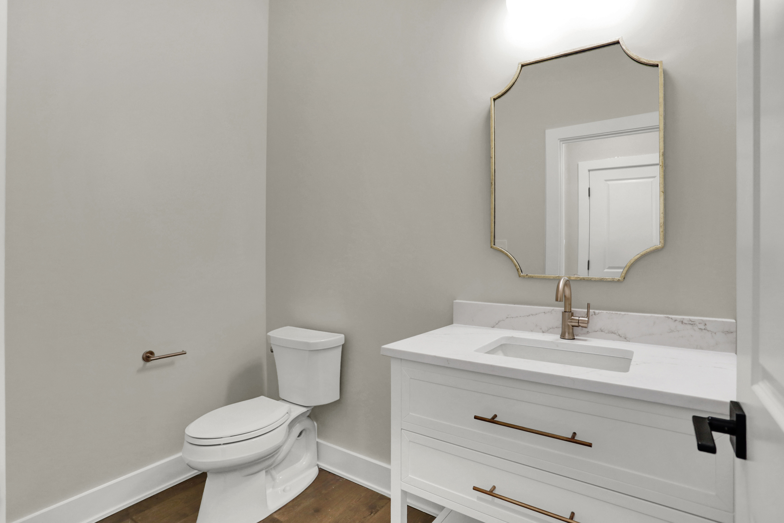 15039 Oak Hollow Lane W