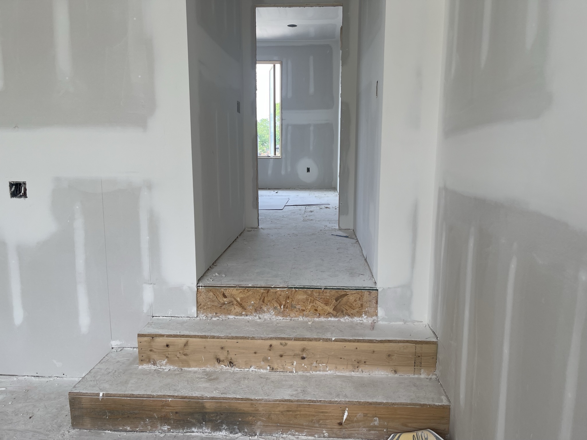 1381 Chatham Ridge Court