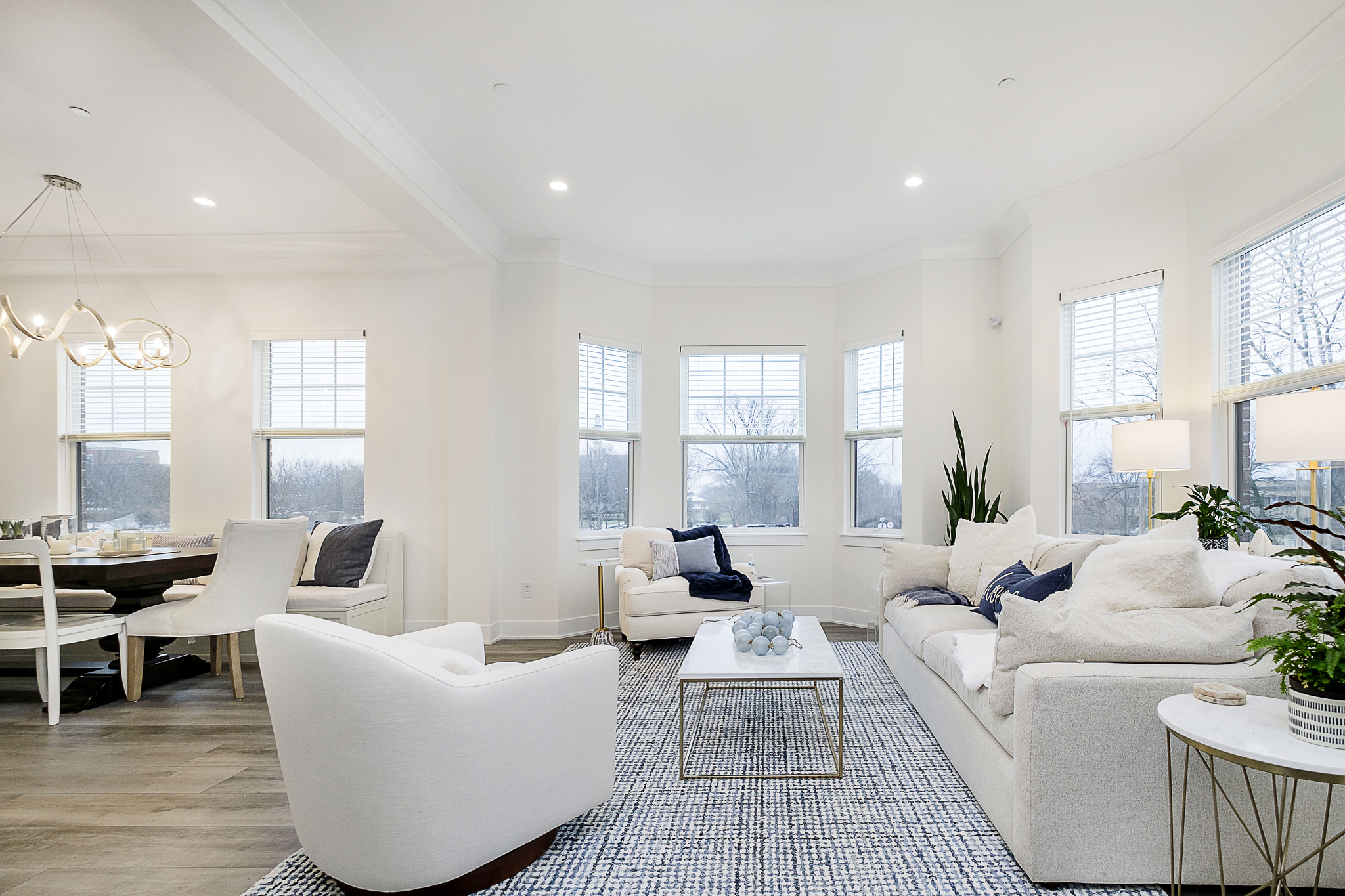 890 Berkhamsted Lane