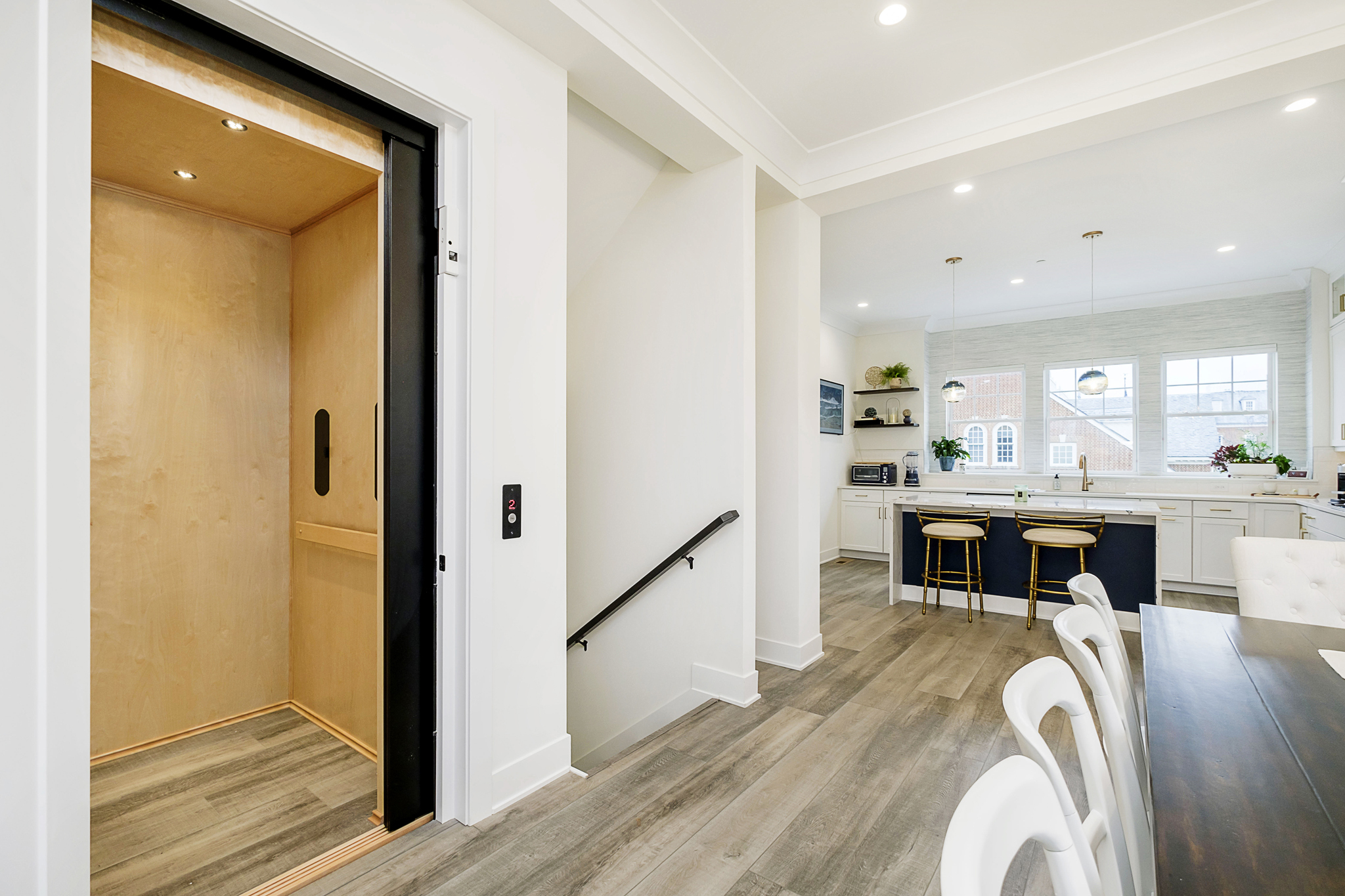 890 Berkhamsted Lane