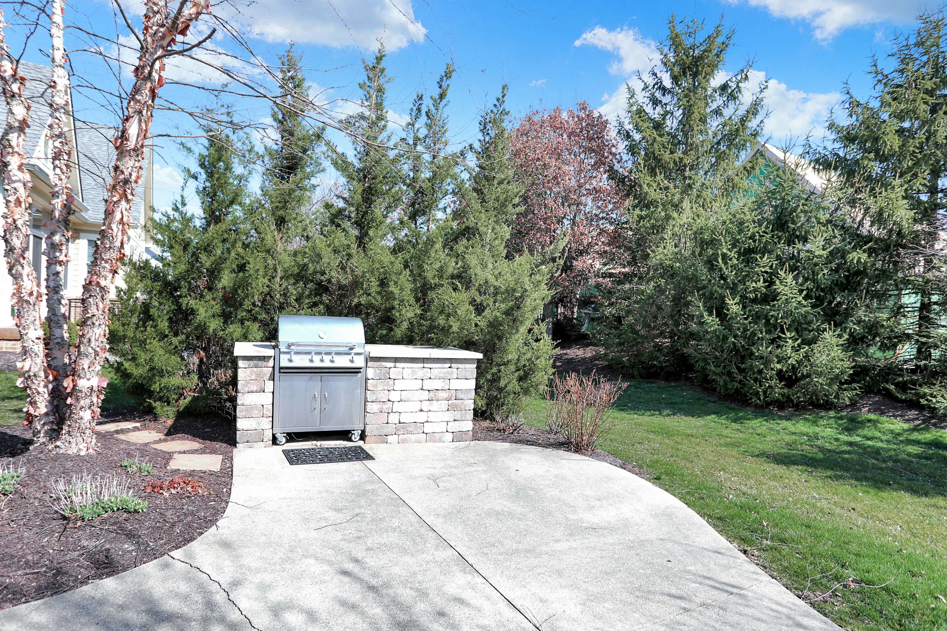 15723 Market Center Drive