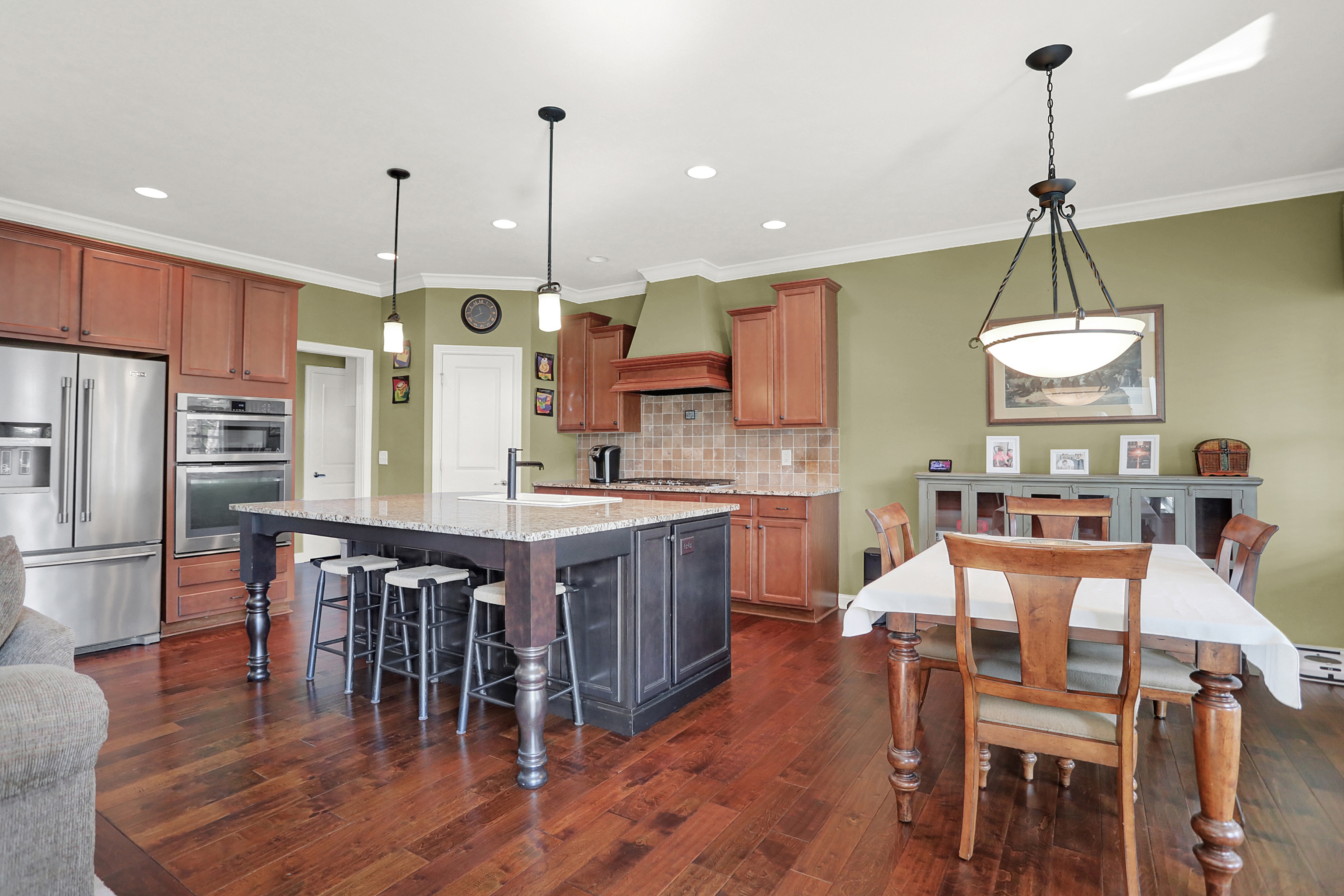 15723 Market Center Drive