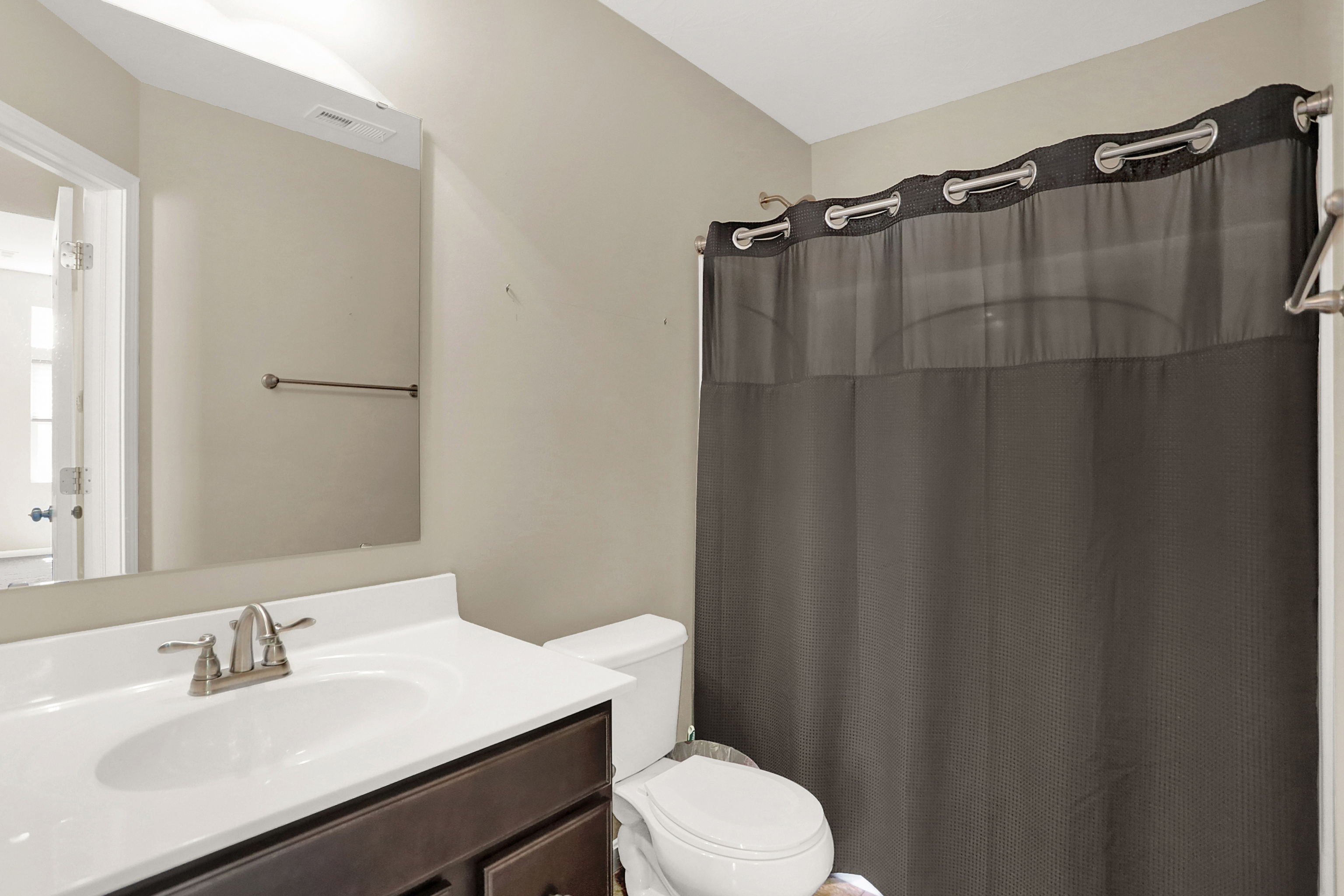 17214 Falkland Drive