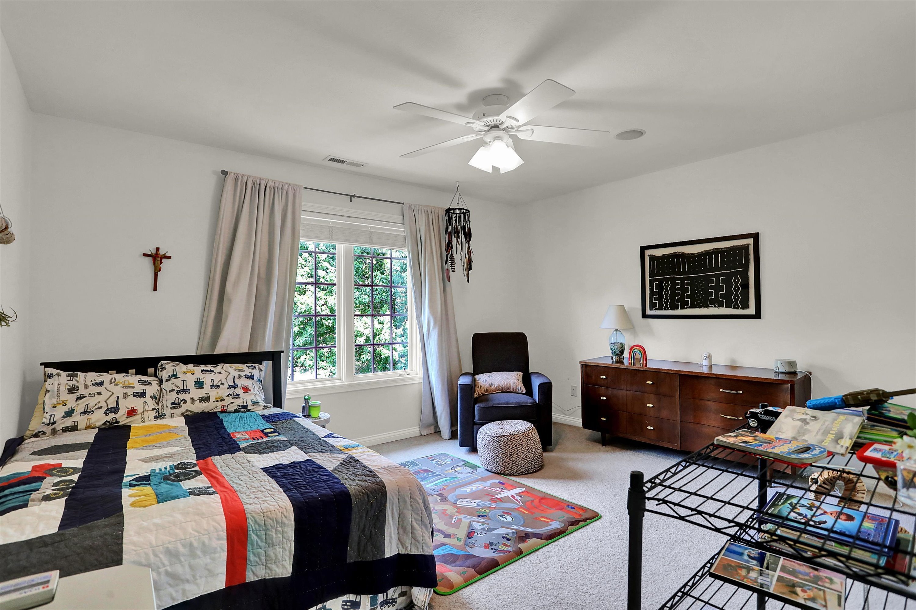 6119 Clearview Drive