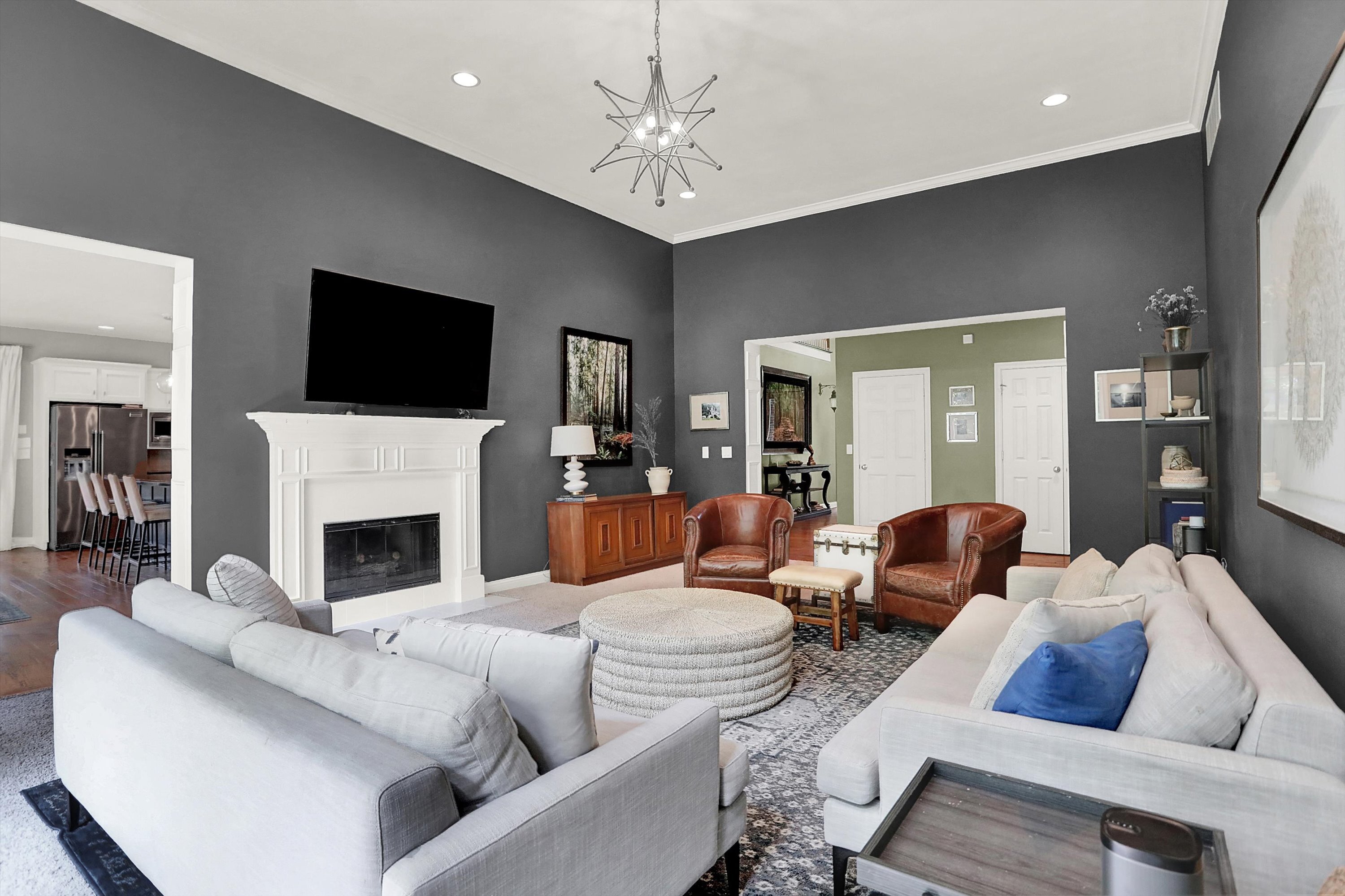 6119 Clearview Drive