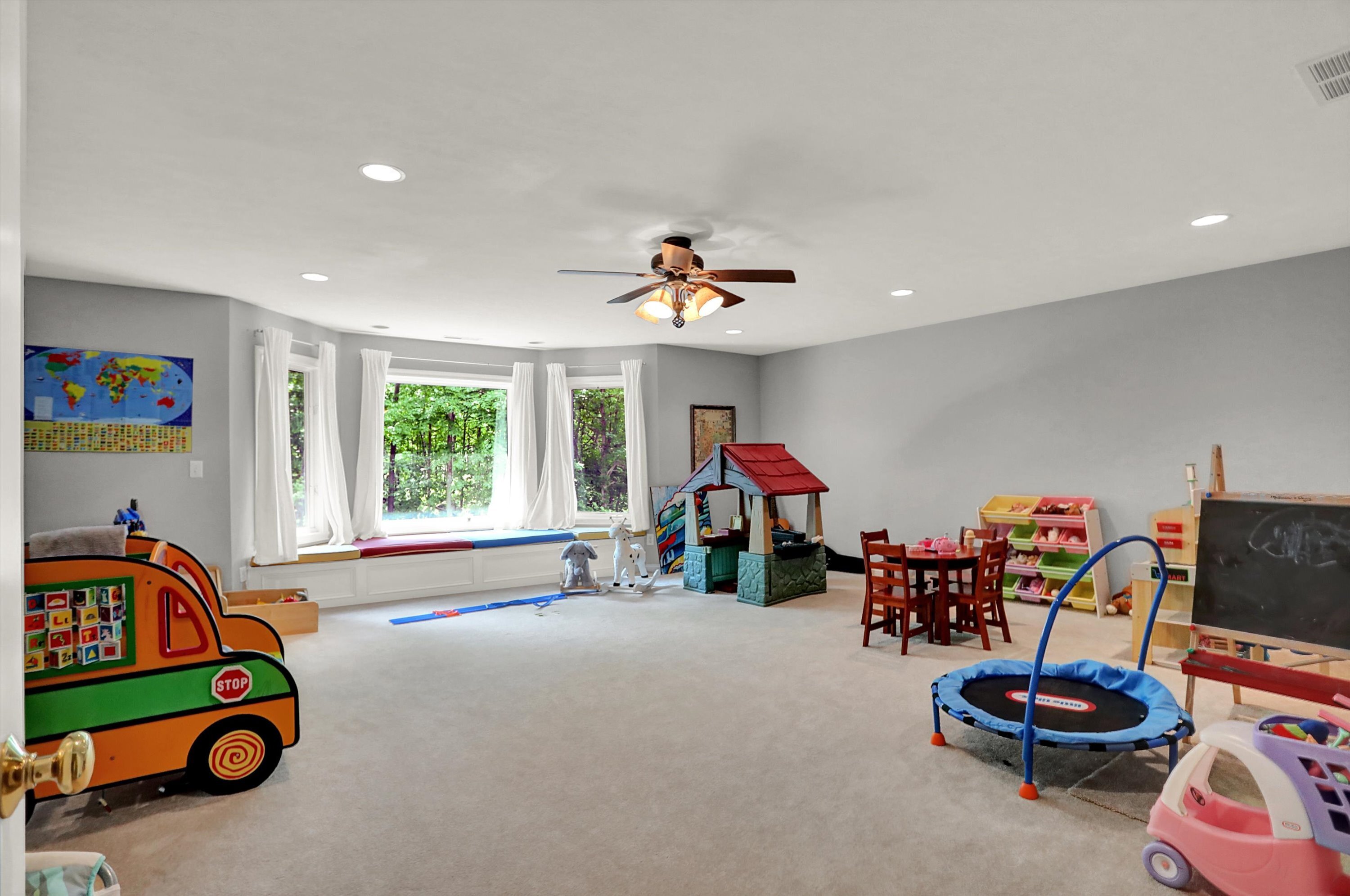 6119 Clearview Drive