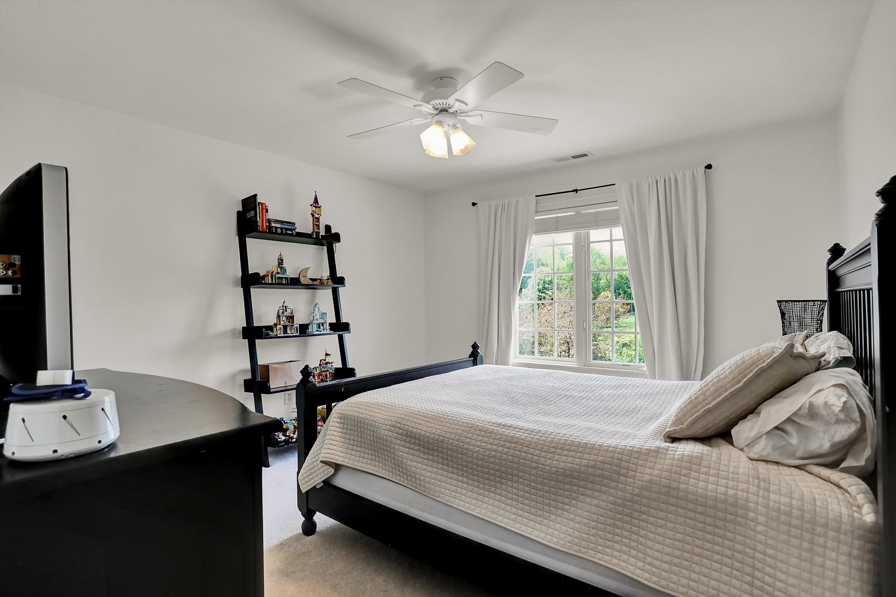 6119 Clearview Drive