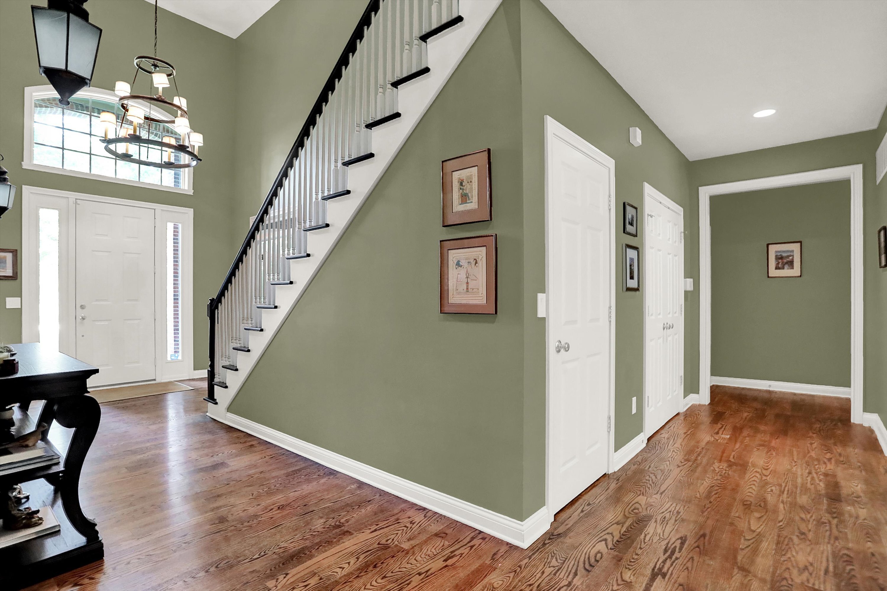 6119 Clearview Drive