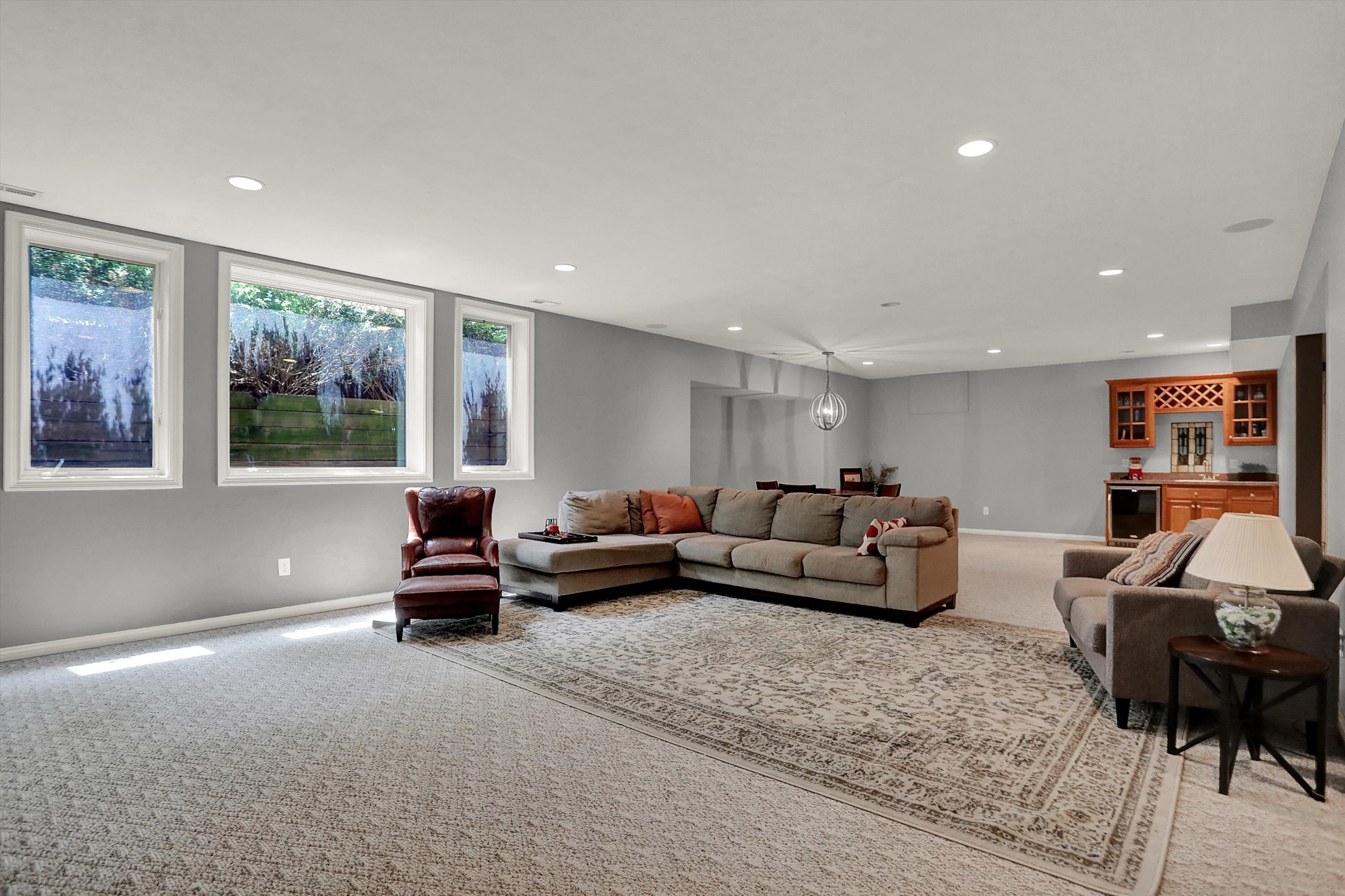 6119 Clearview Drive