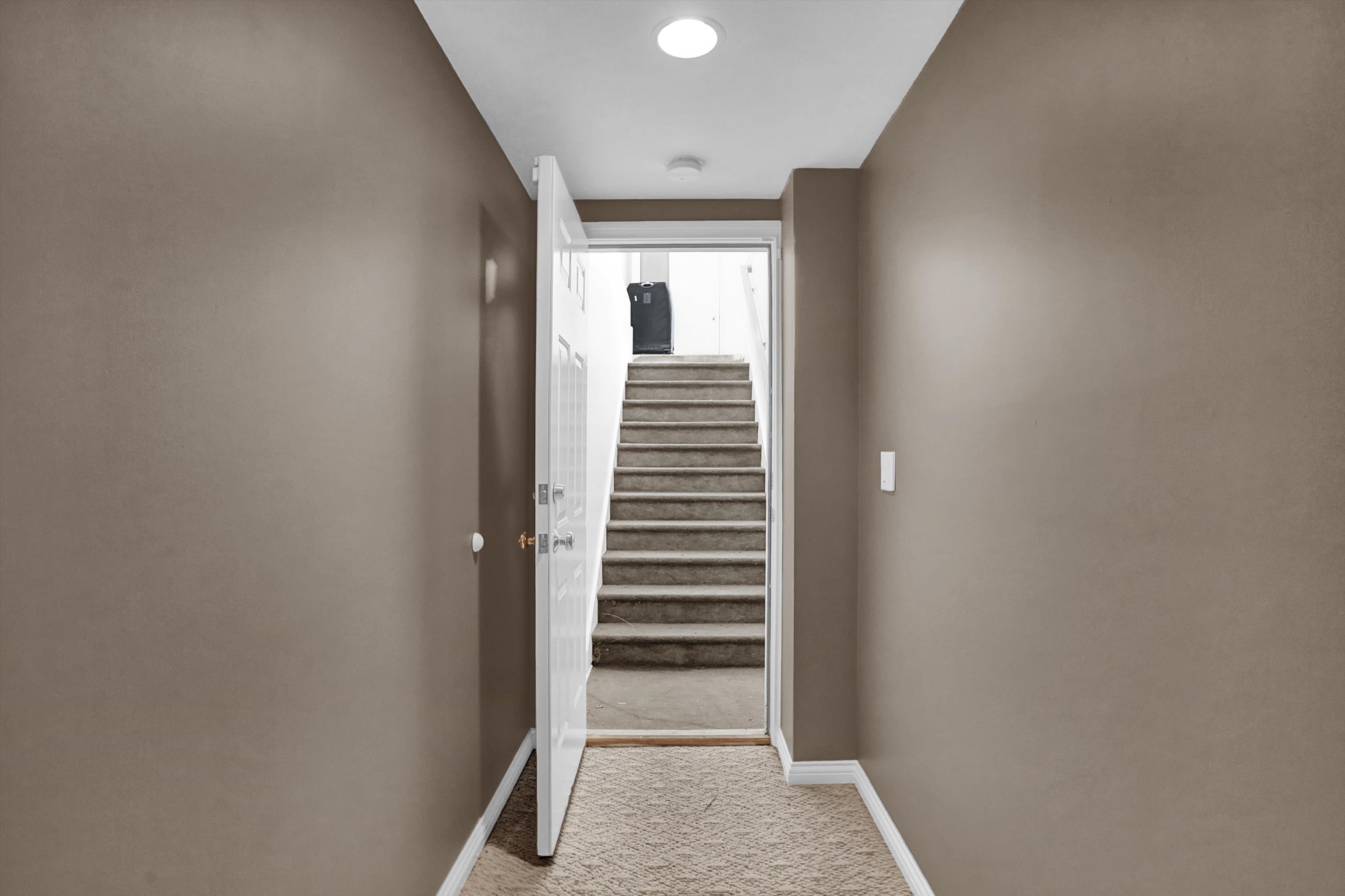 6119 Clearview Drive