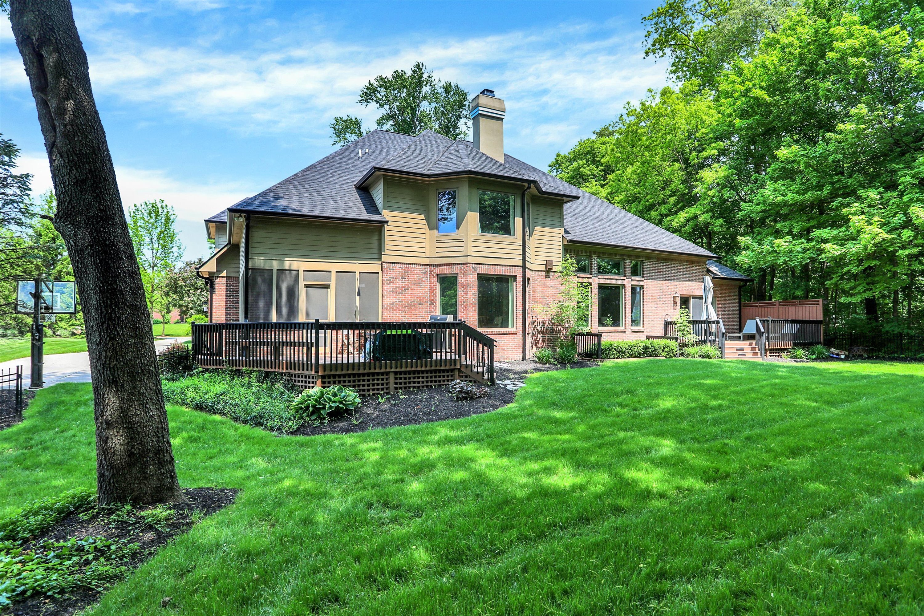 6119 Clearview Drive