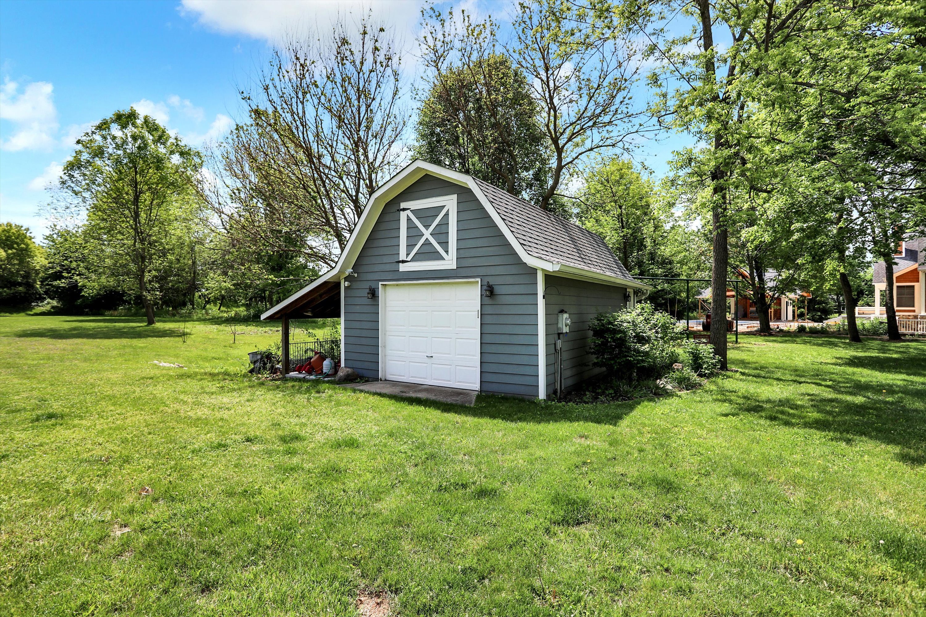 12361 Creekwood Lane