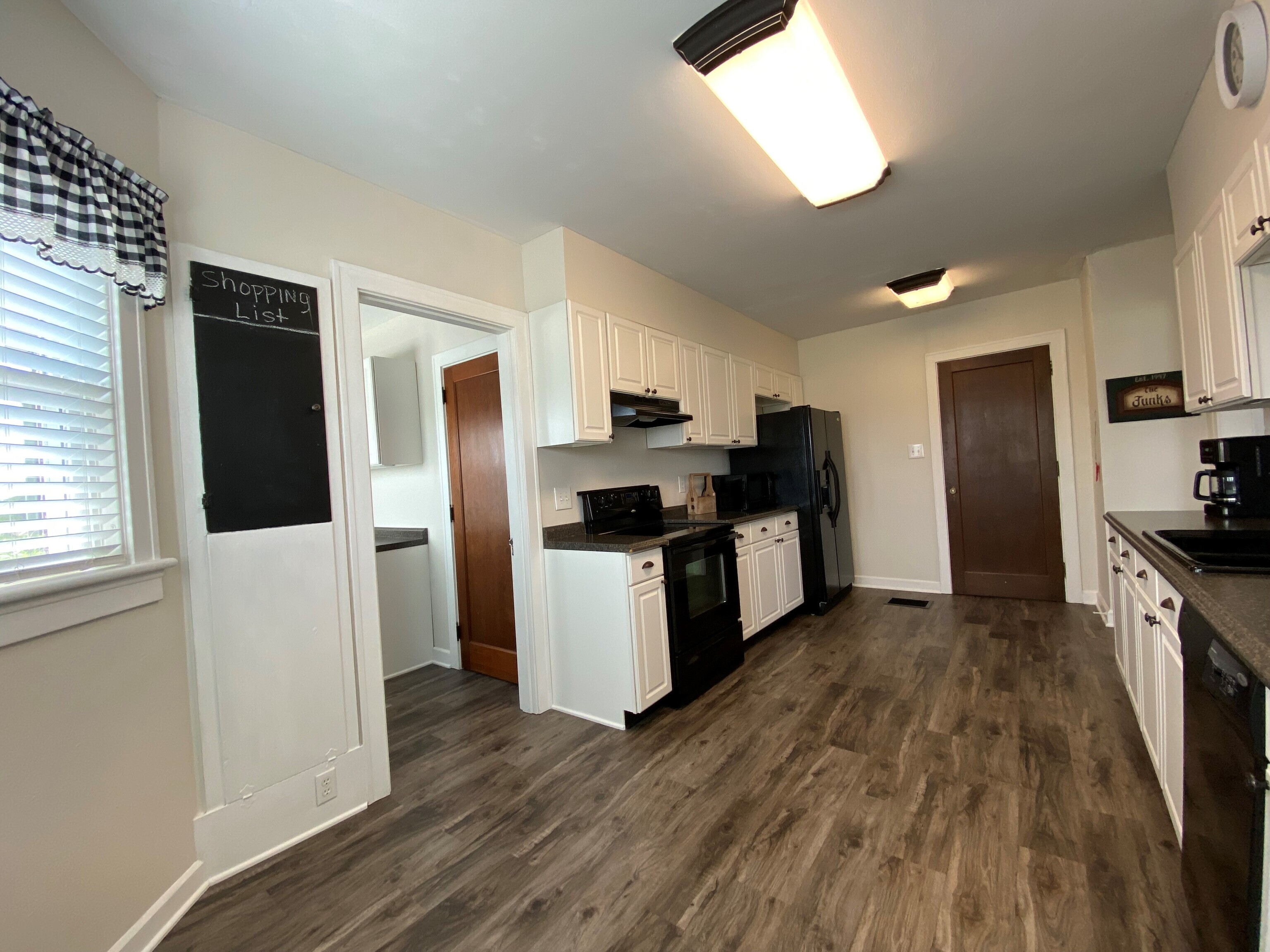 2475 E State Road 32