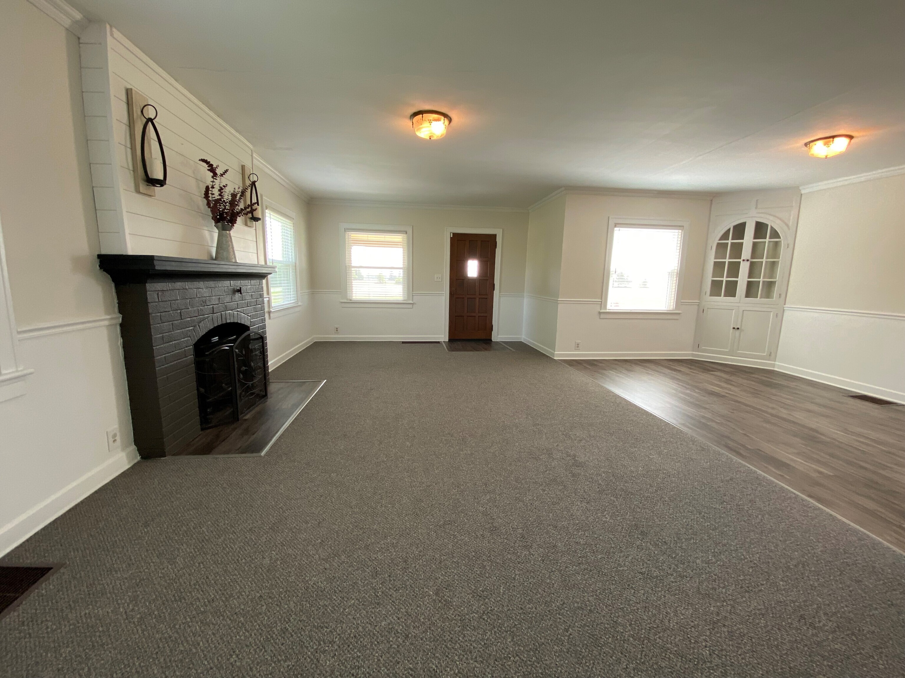 2475 E State Road 32