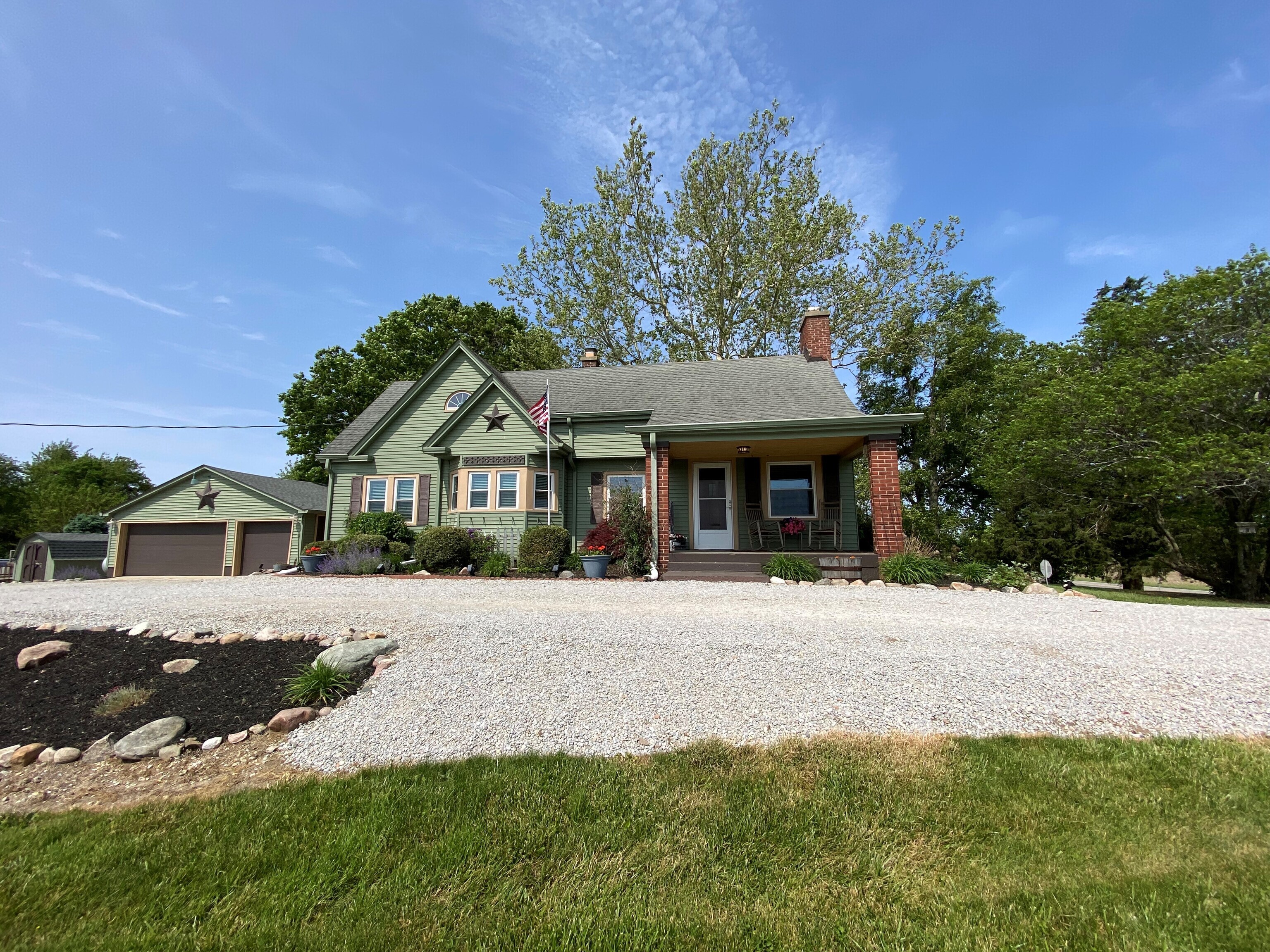 2475 E State Road 32