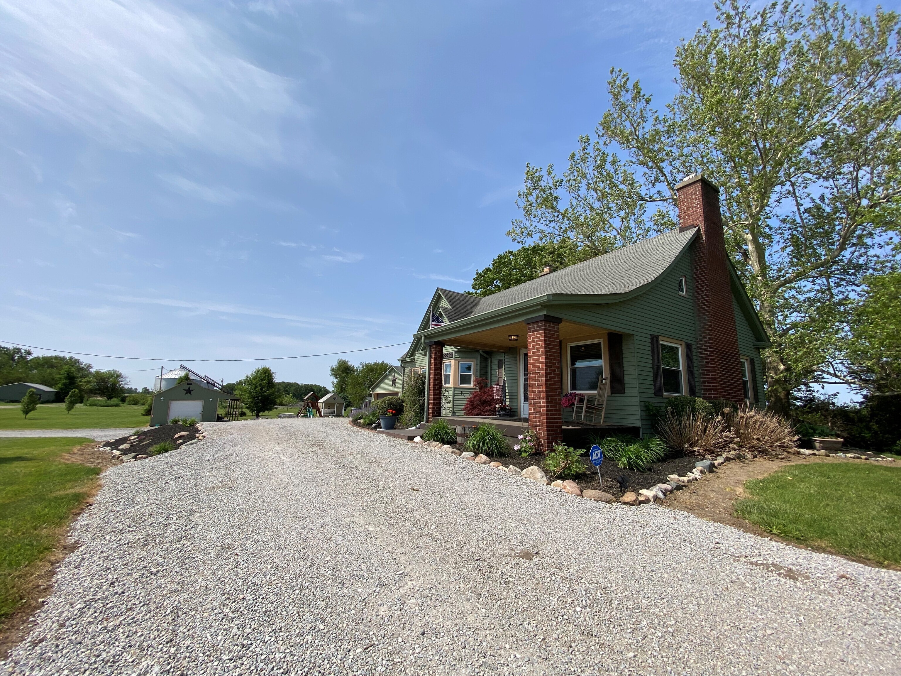 2475 E State Road 32