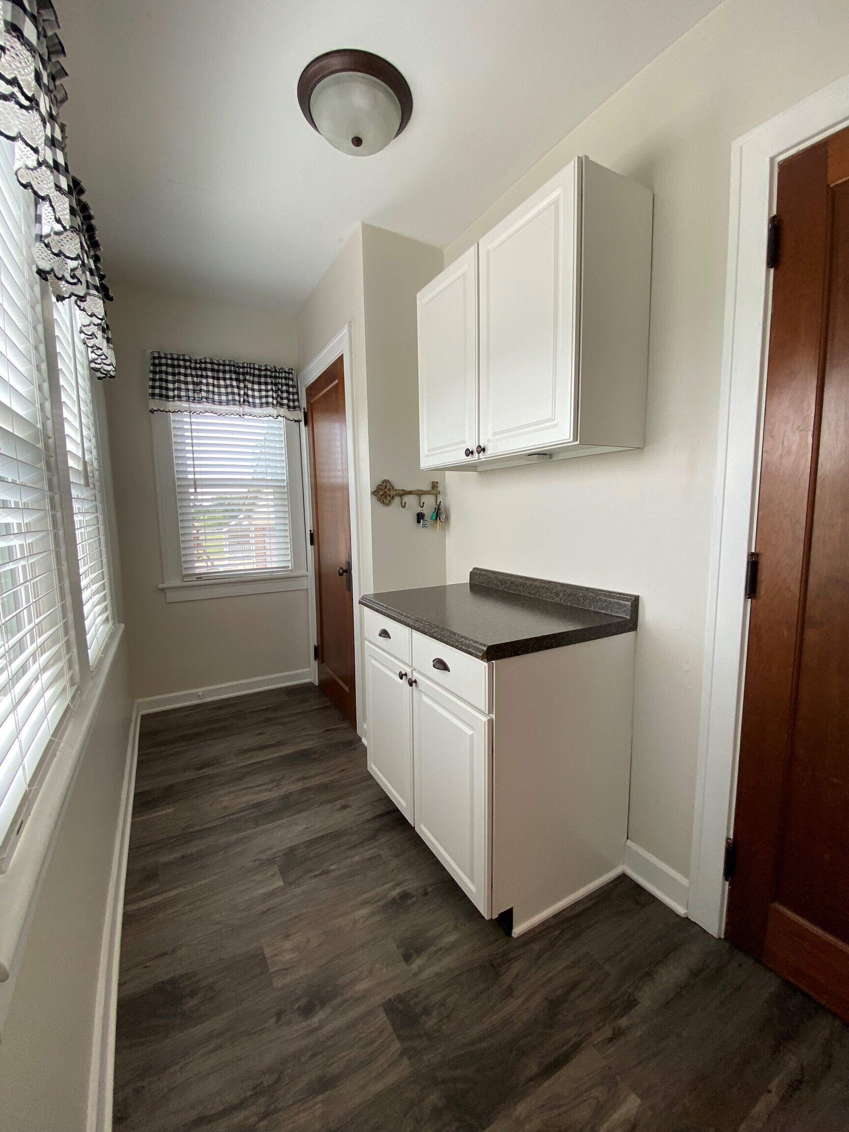 2475 E State Road 32