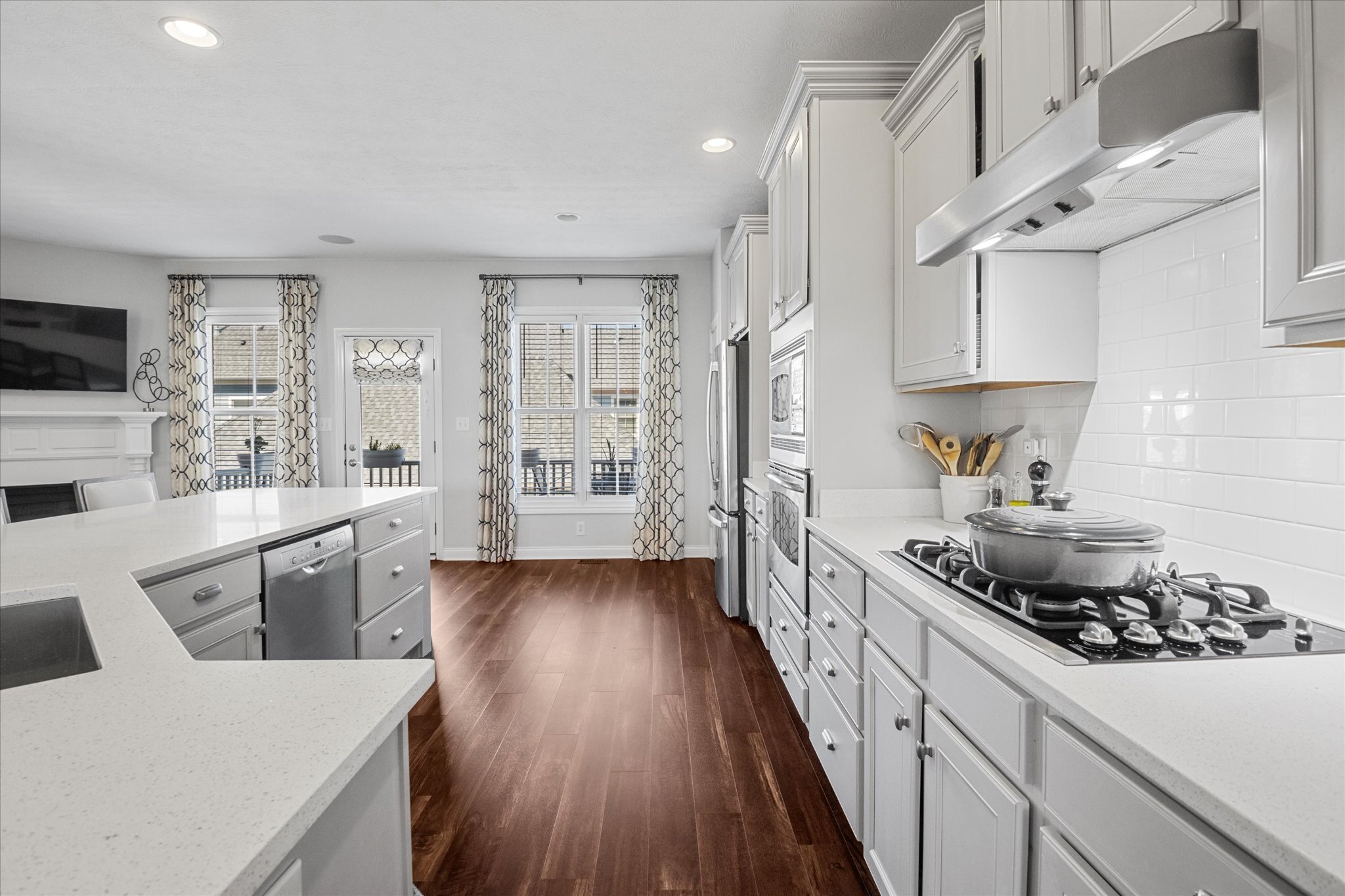 12810 Ashworth Street