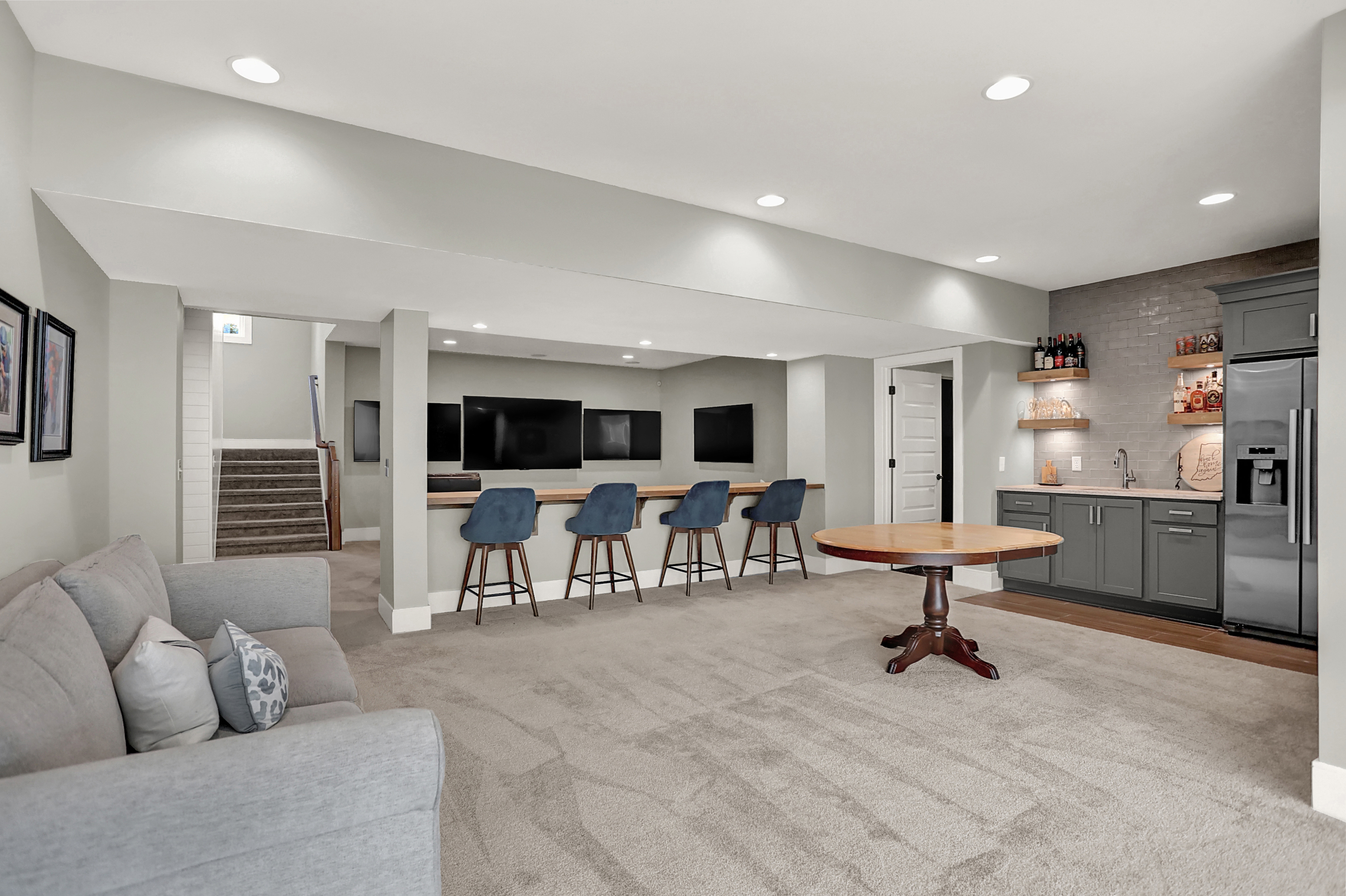 15443 Maple Ridge Drive