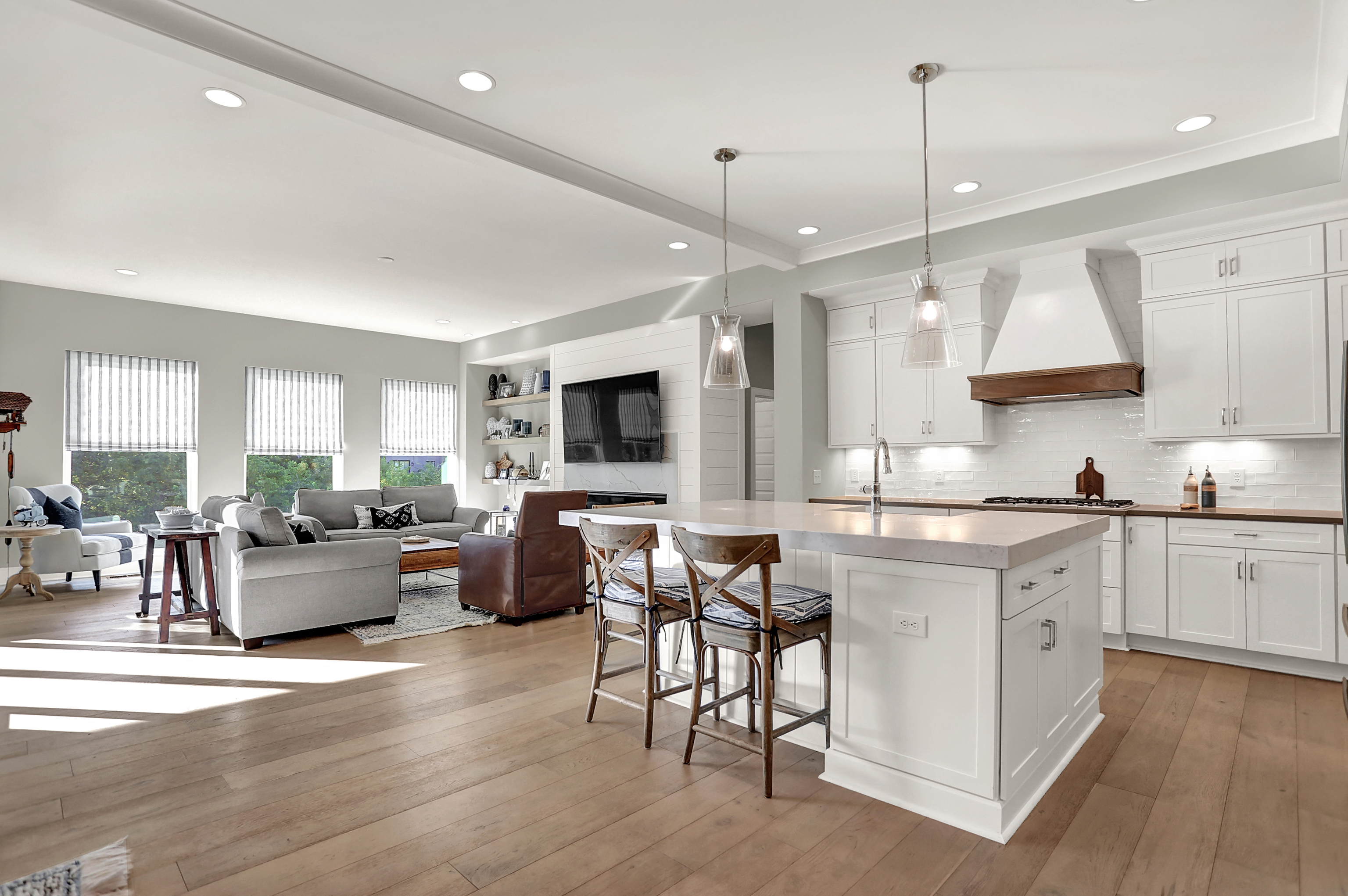 15443 Maple Ridge Drive