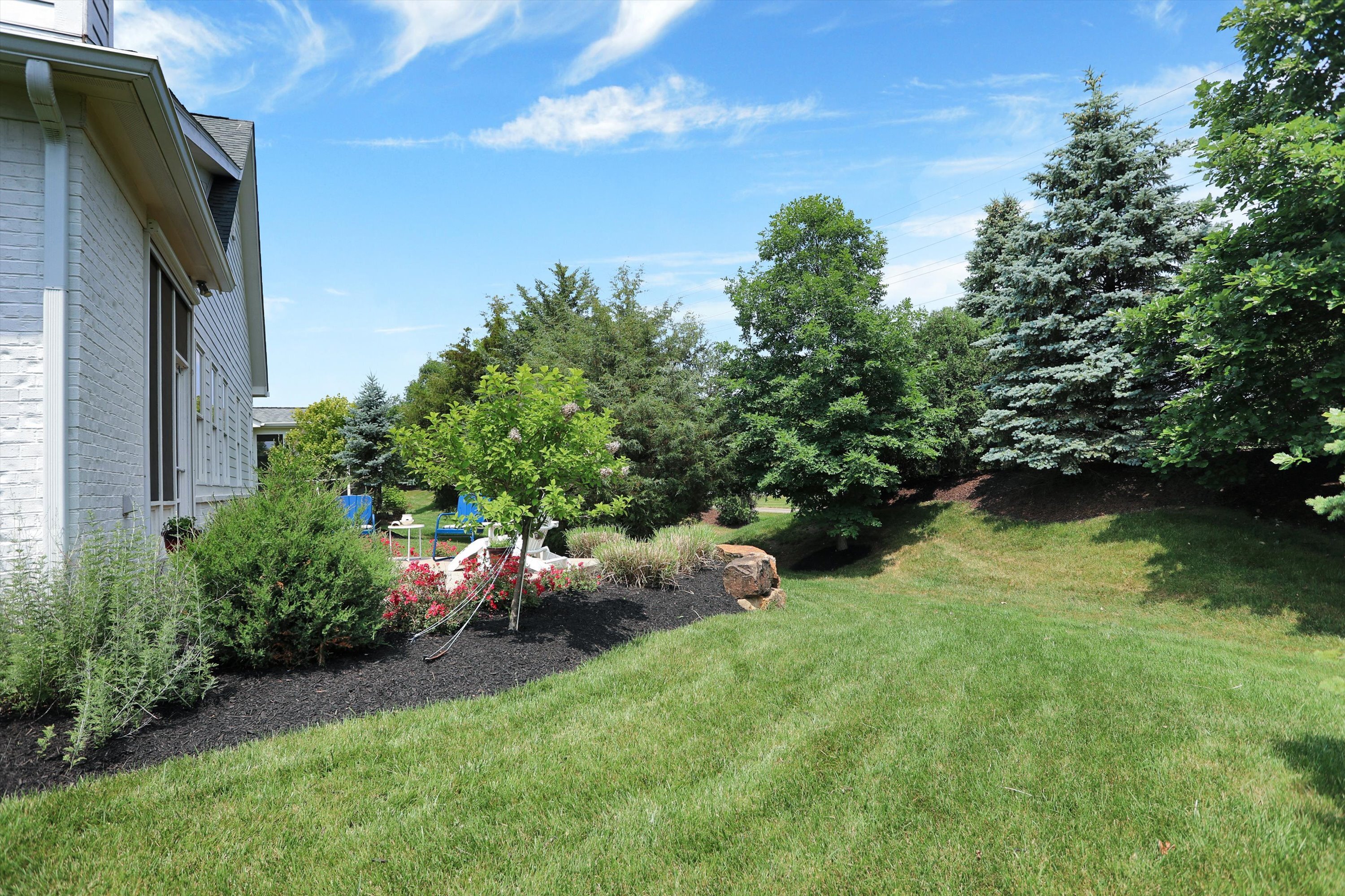 15649 Bethpage Trail