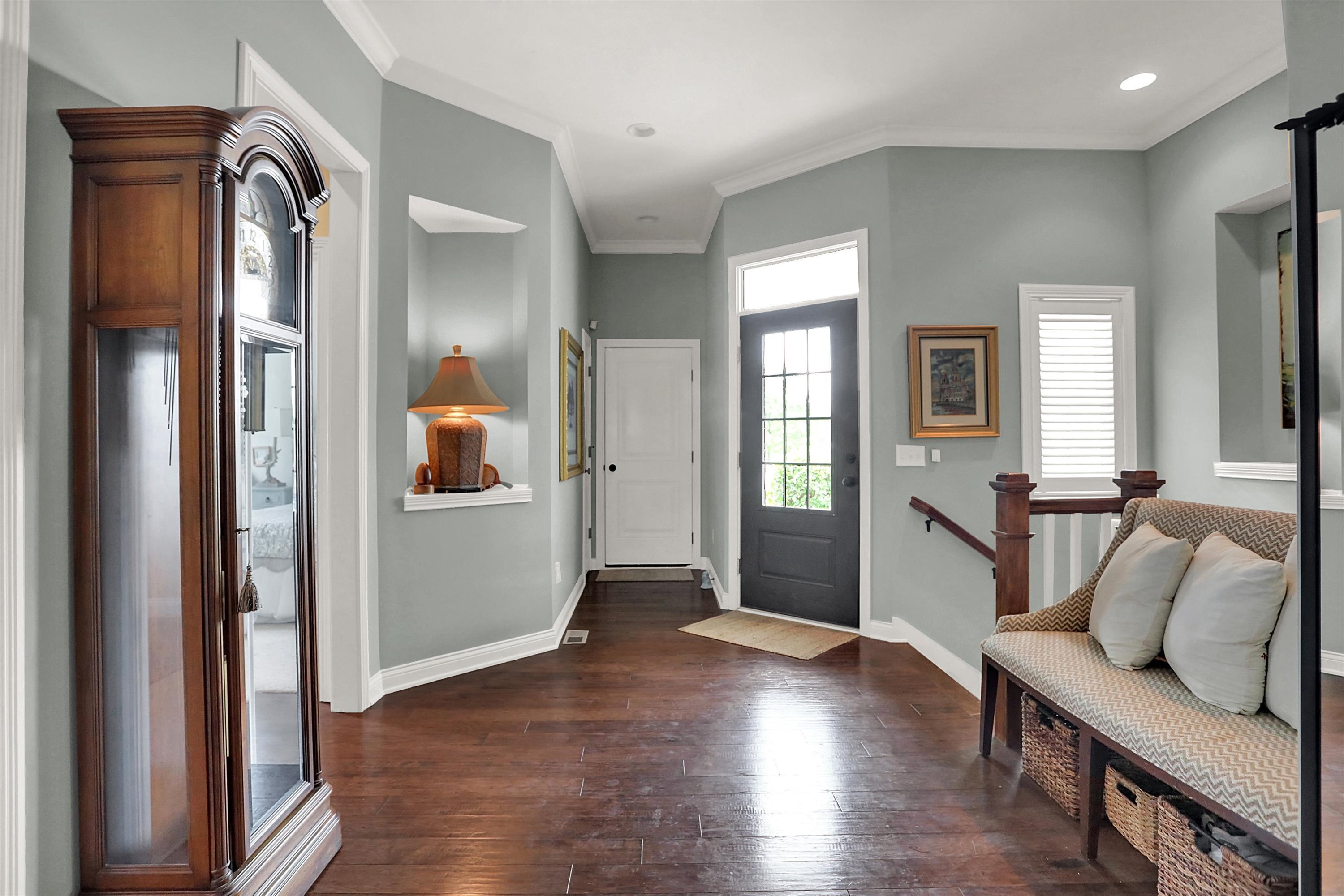 15649 Bethpage Trail