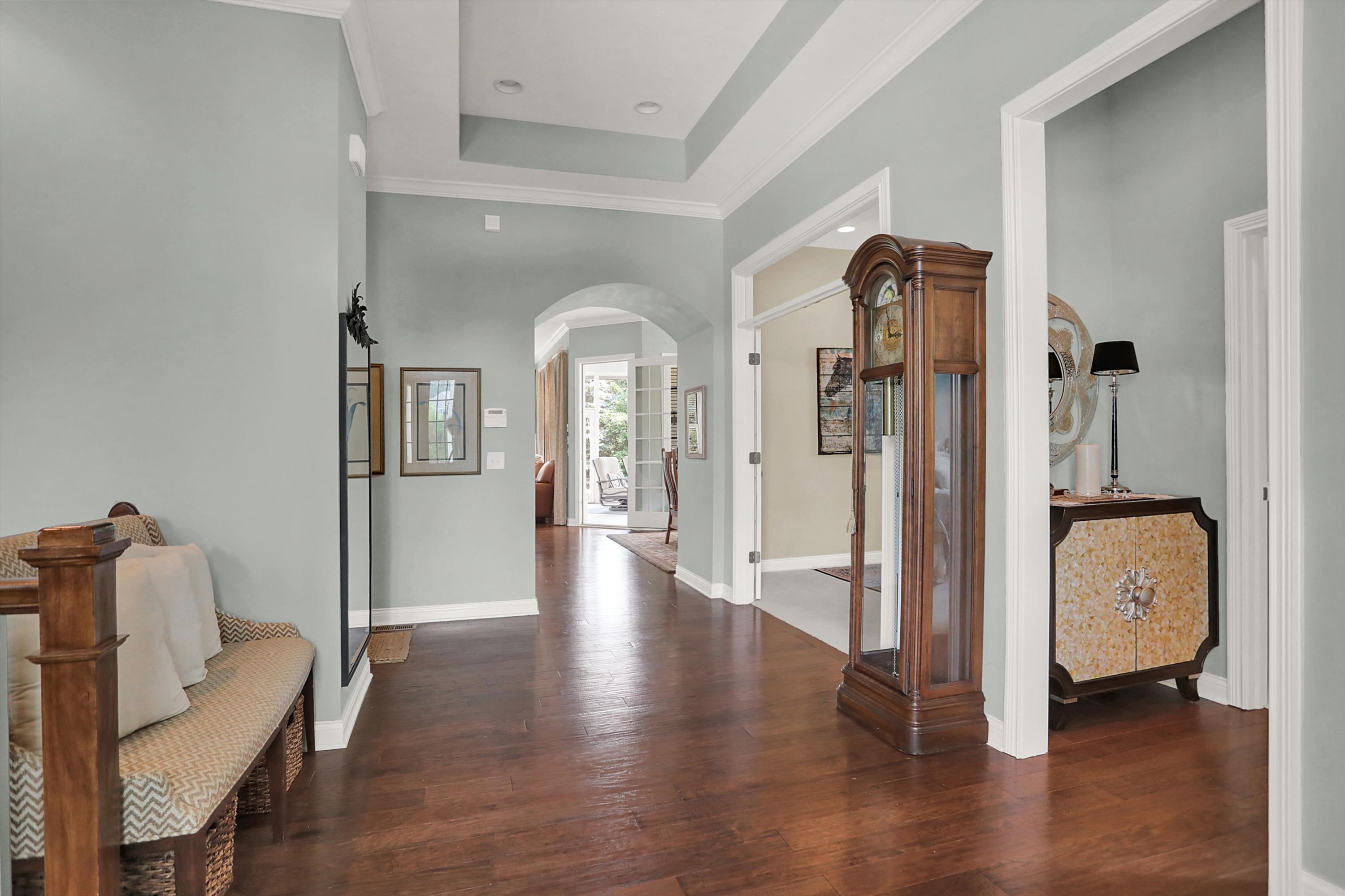 15649 Bethpage Trail