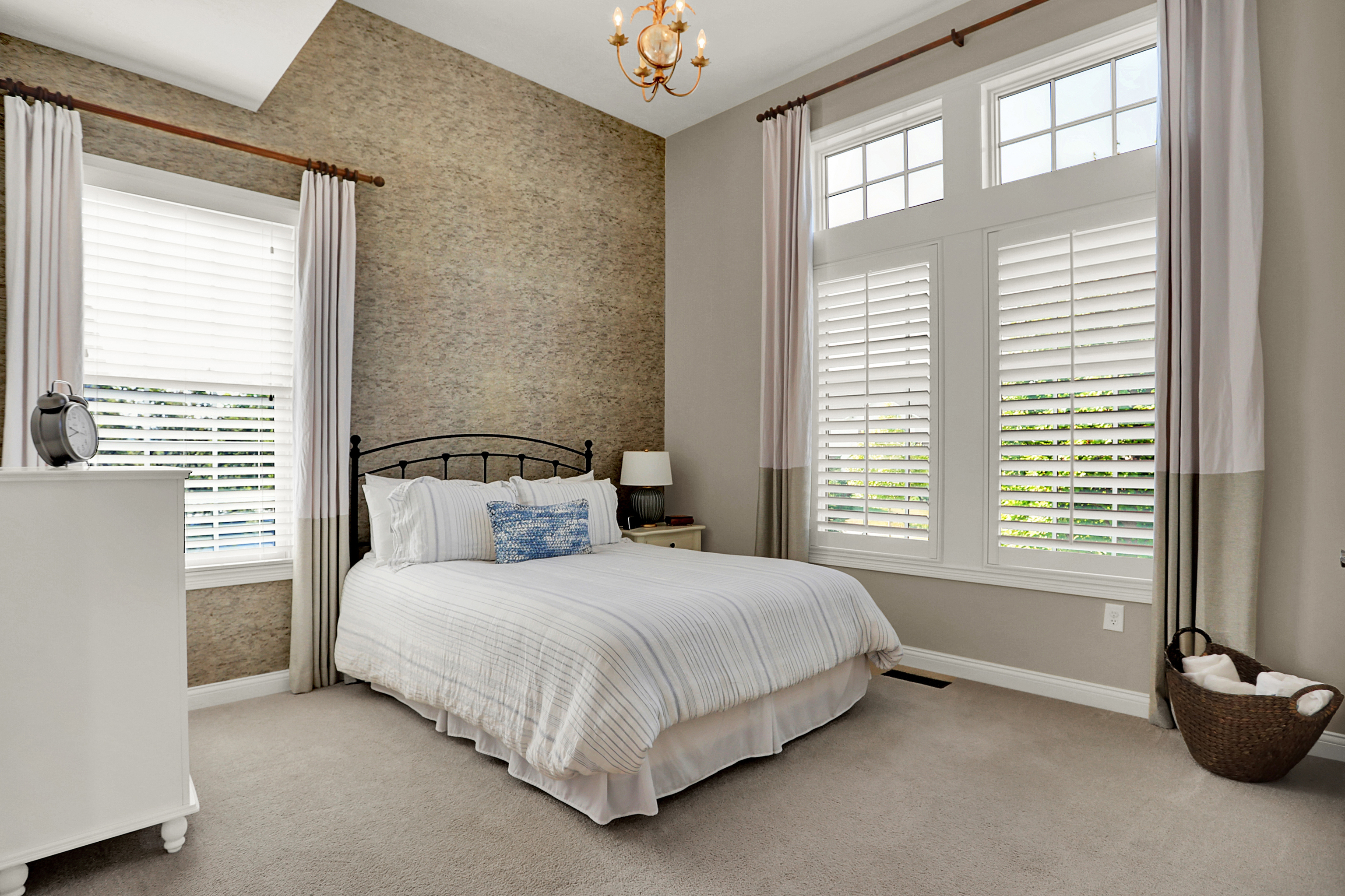 12321 Jacksons Grant Boulevard