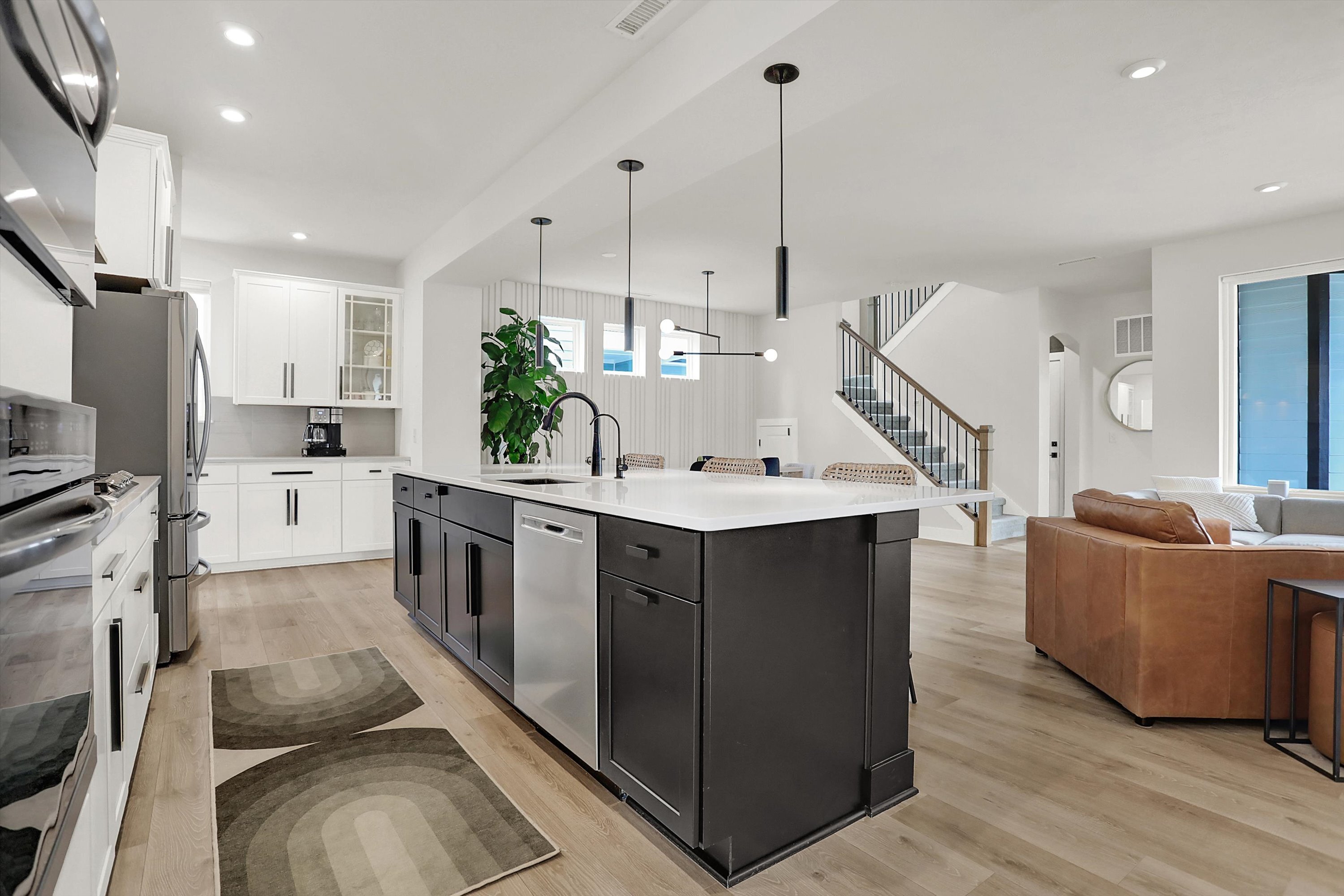 17314 Dovehouse Lane