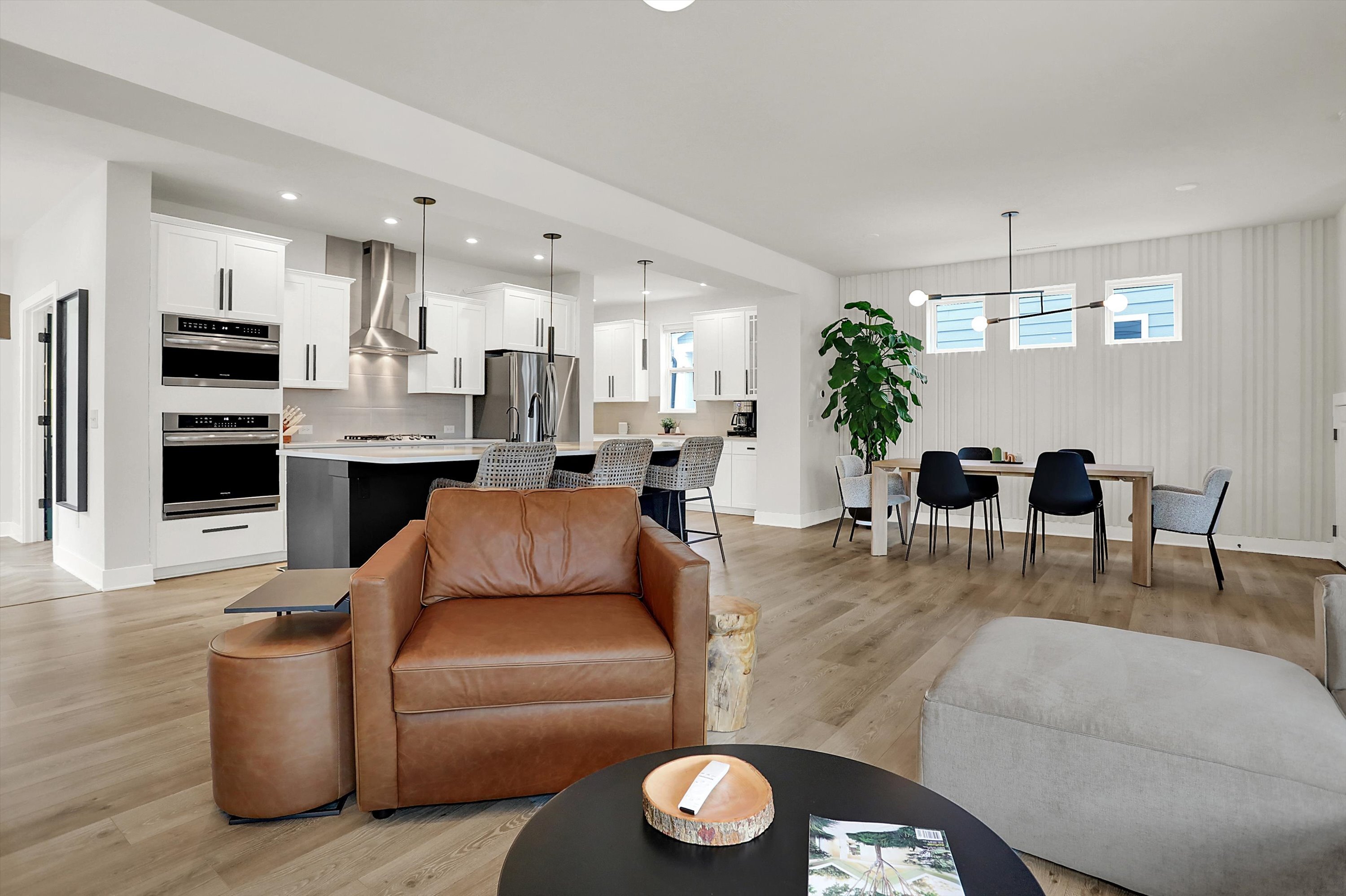 17314 Dovehouse Lane