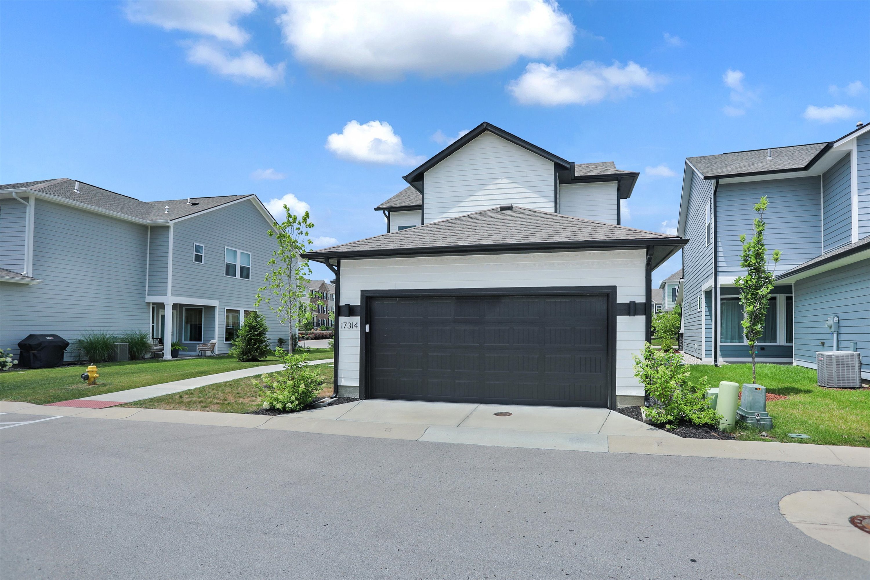 17314 Dovehouse Lane