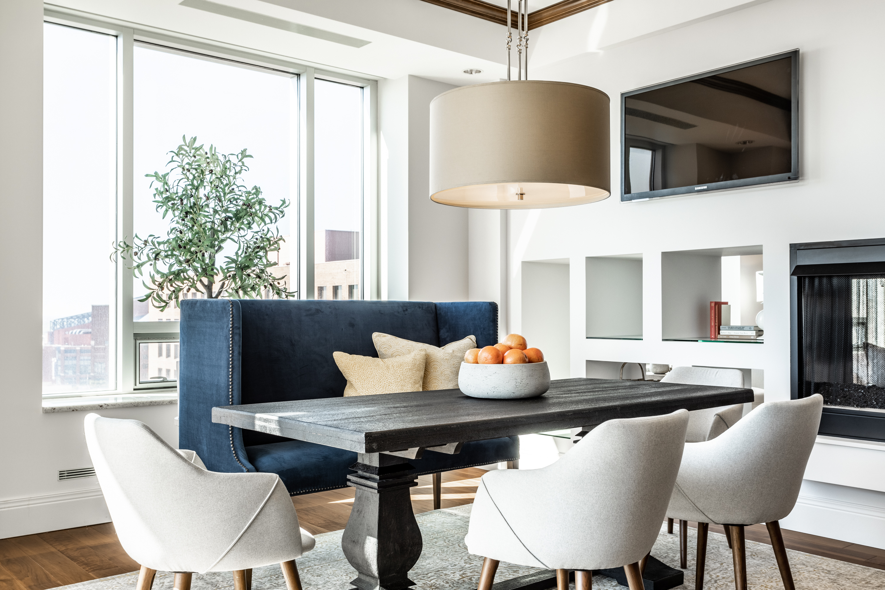 1 N Illinois Street Unit: 1902