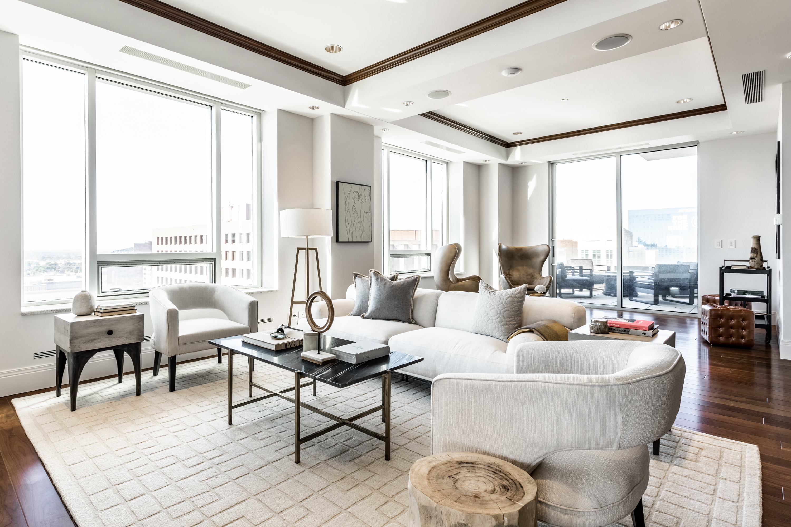 1 N Illinois Street Unit: 1902