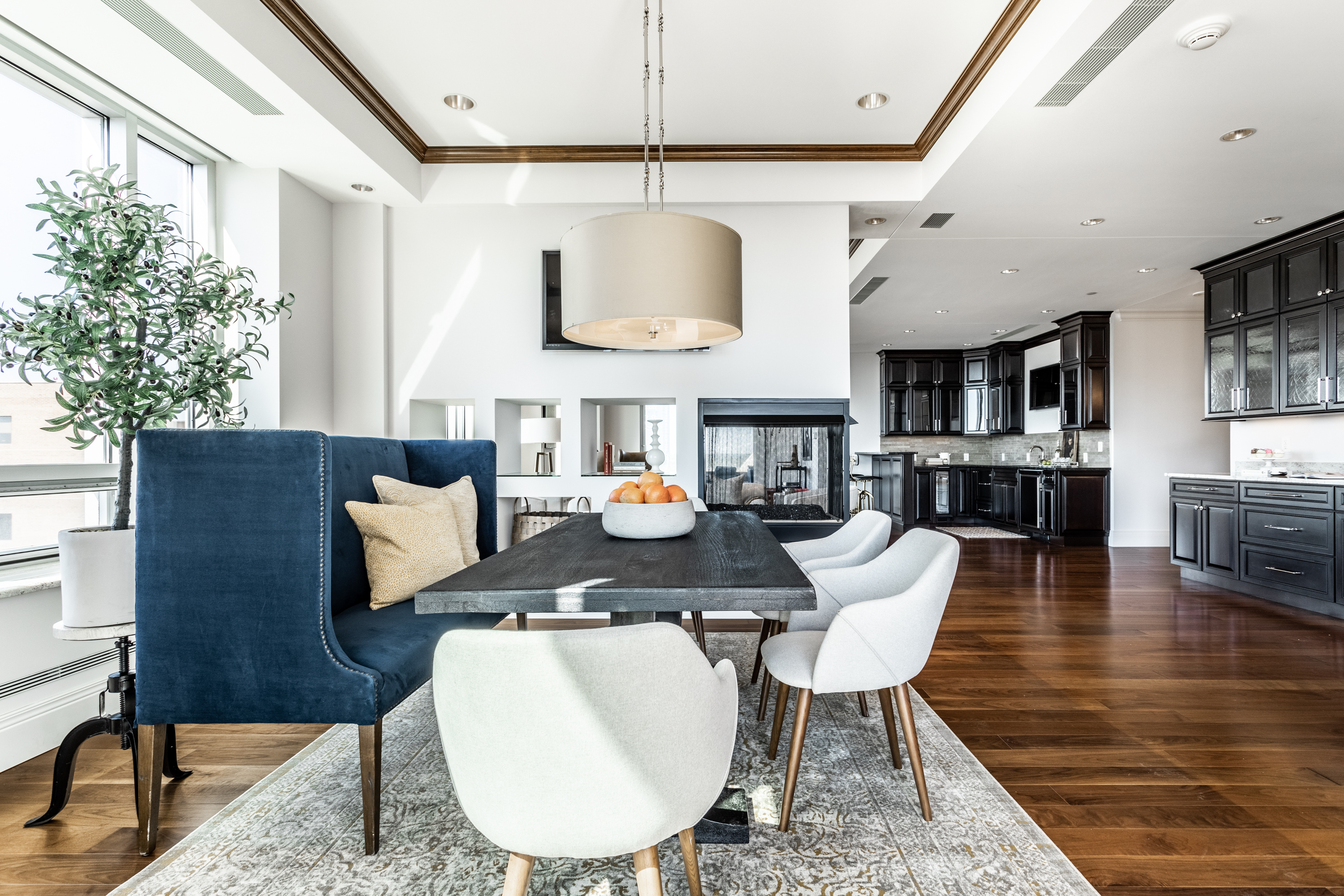 1 N Illinois Street Unit: 1902