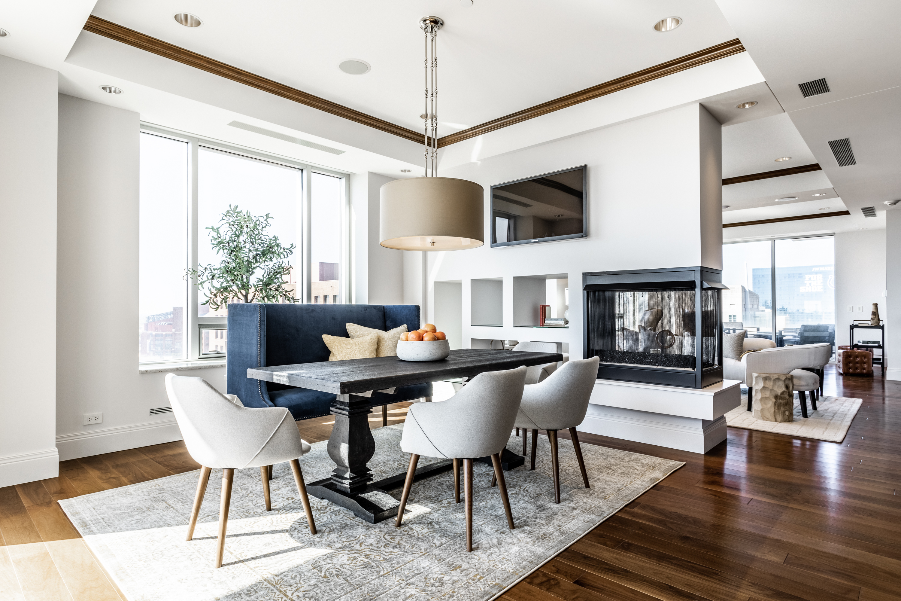 1 N Illinois Street Unit: 1902