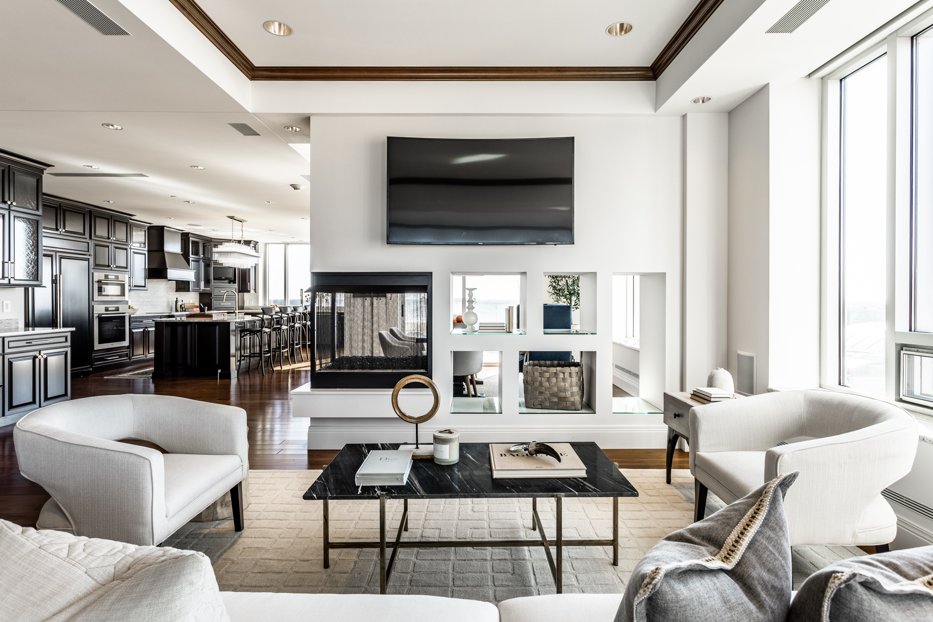 1 N Illinois Street Unit: 1902