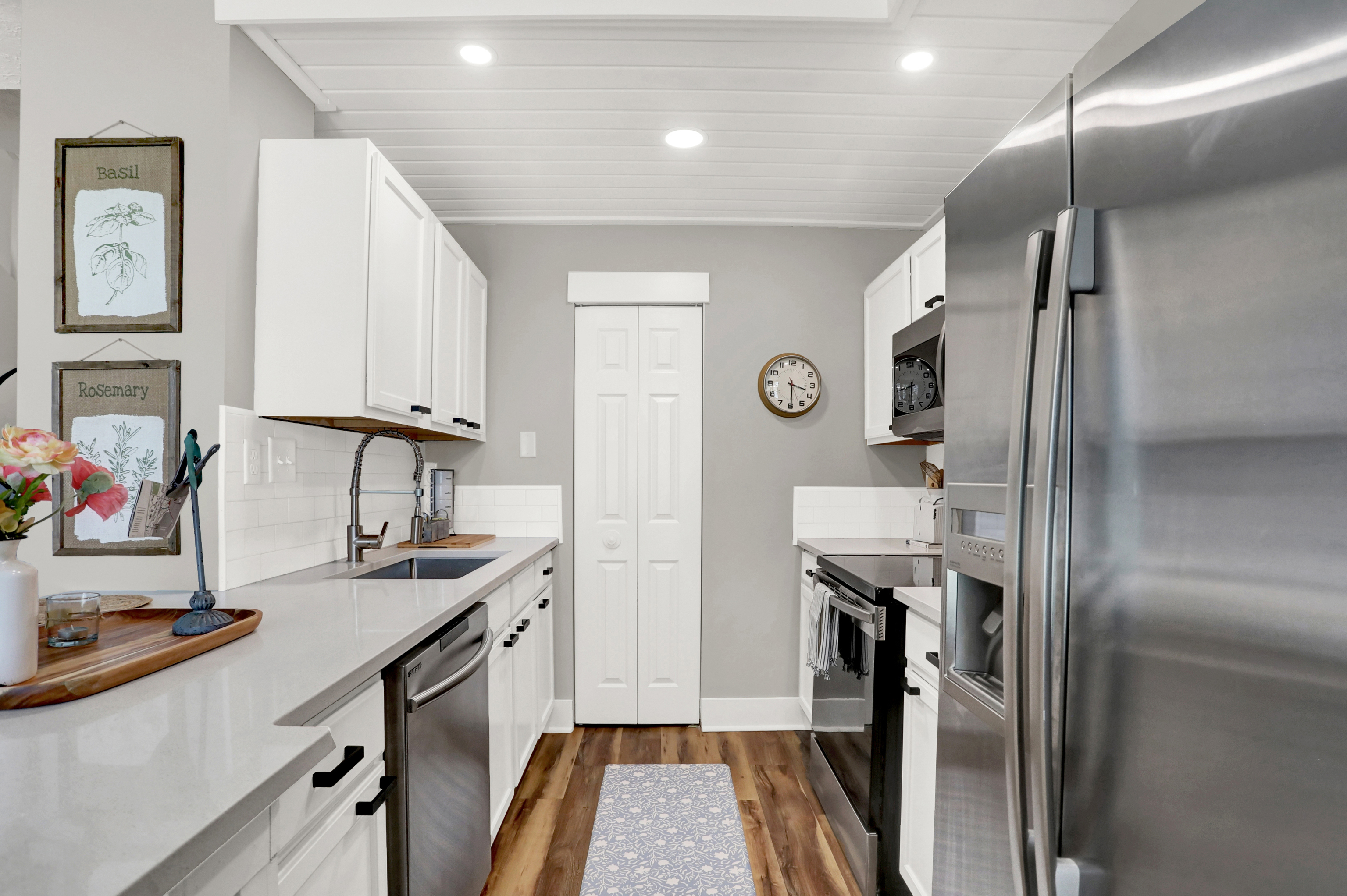 3166 Oceanline East Drive