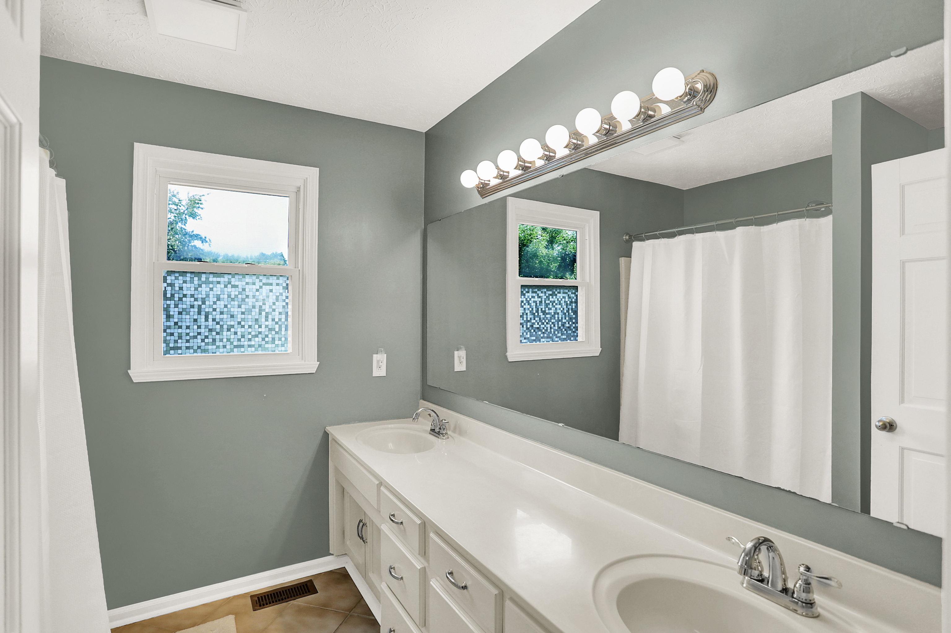 1777 Arrowwood Drive