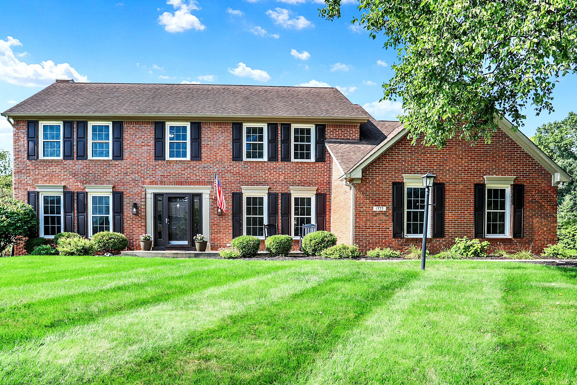 1777 Arrowwood Drive