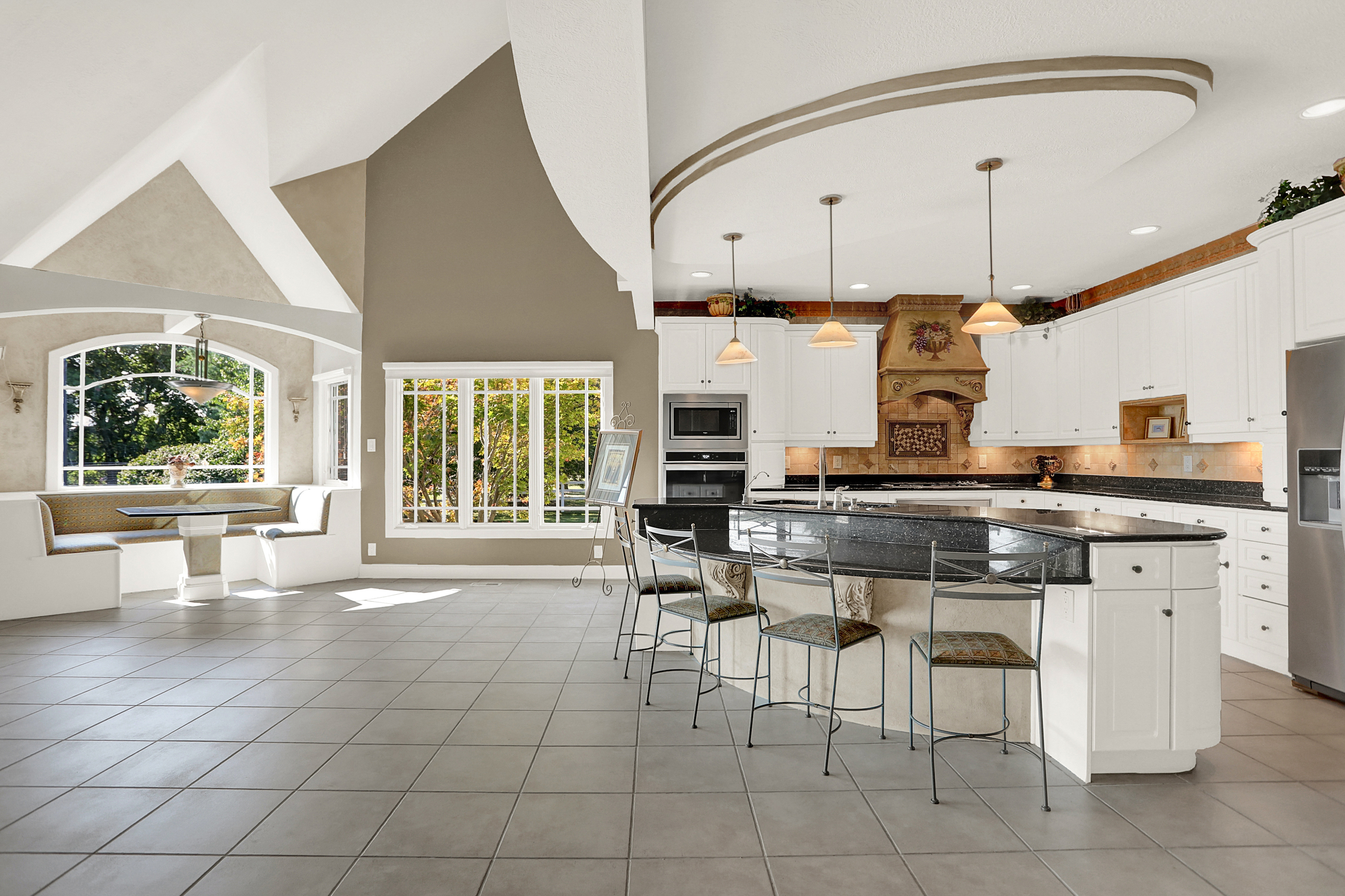 15909 Oak Park Court