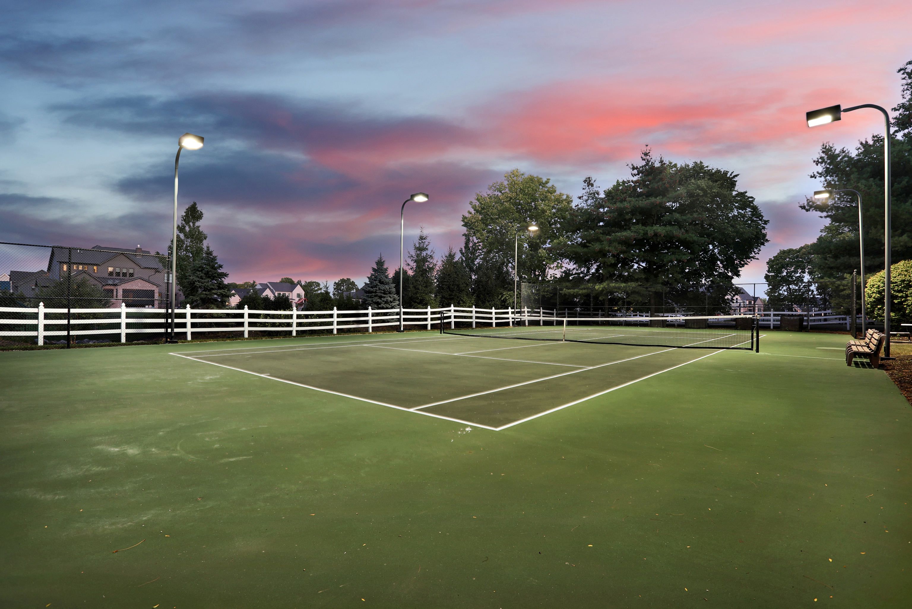 15909 Oak Park Court