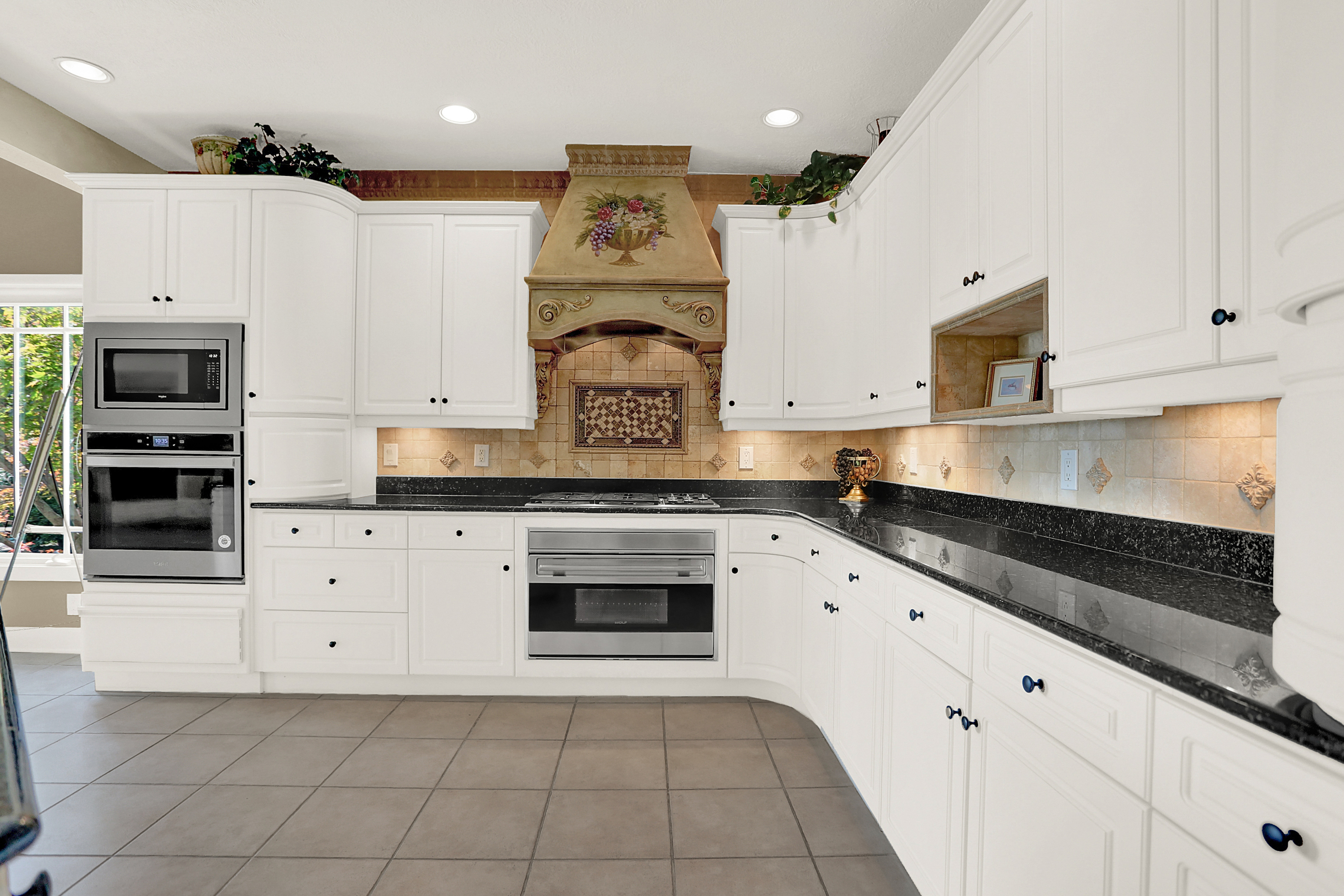 15909 Oak Park Court