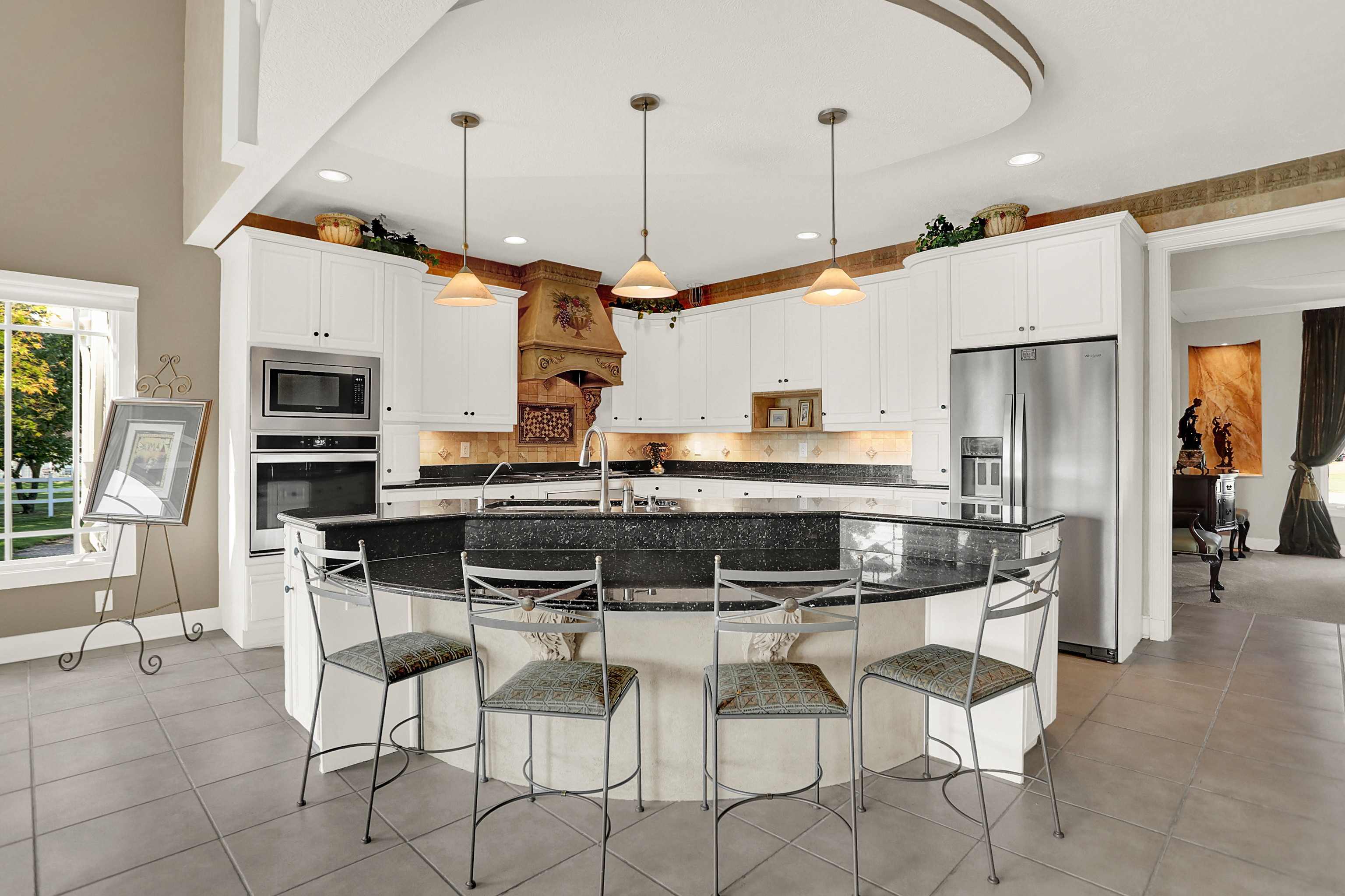 15909 Oak Park Court