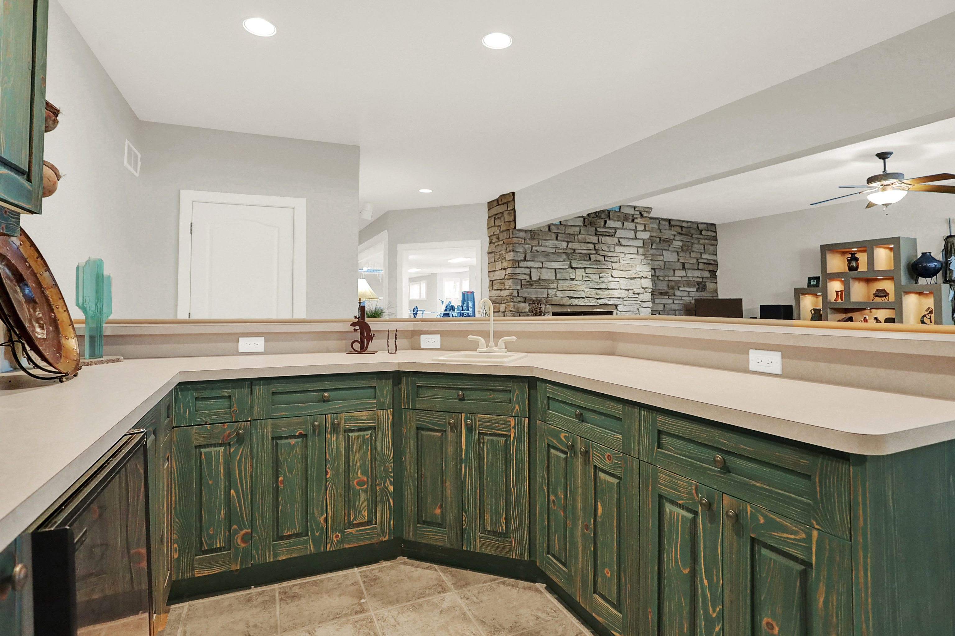 15909 Oak Park Court