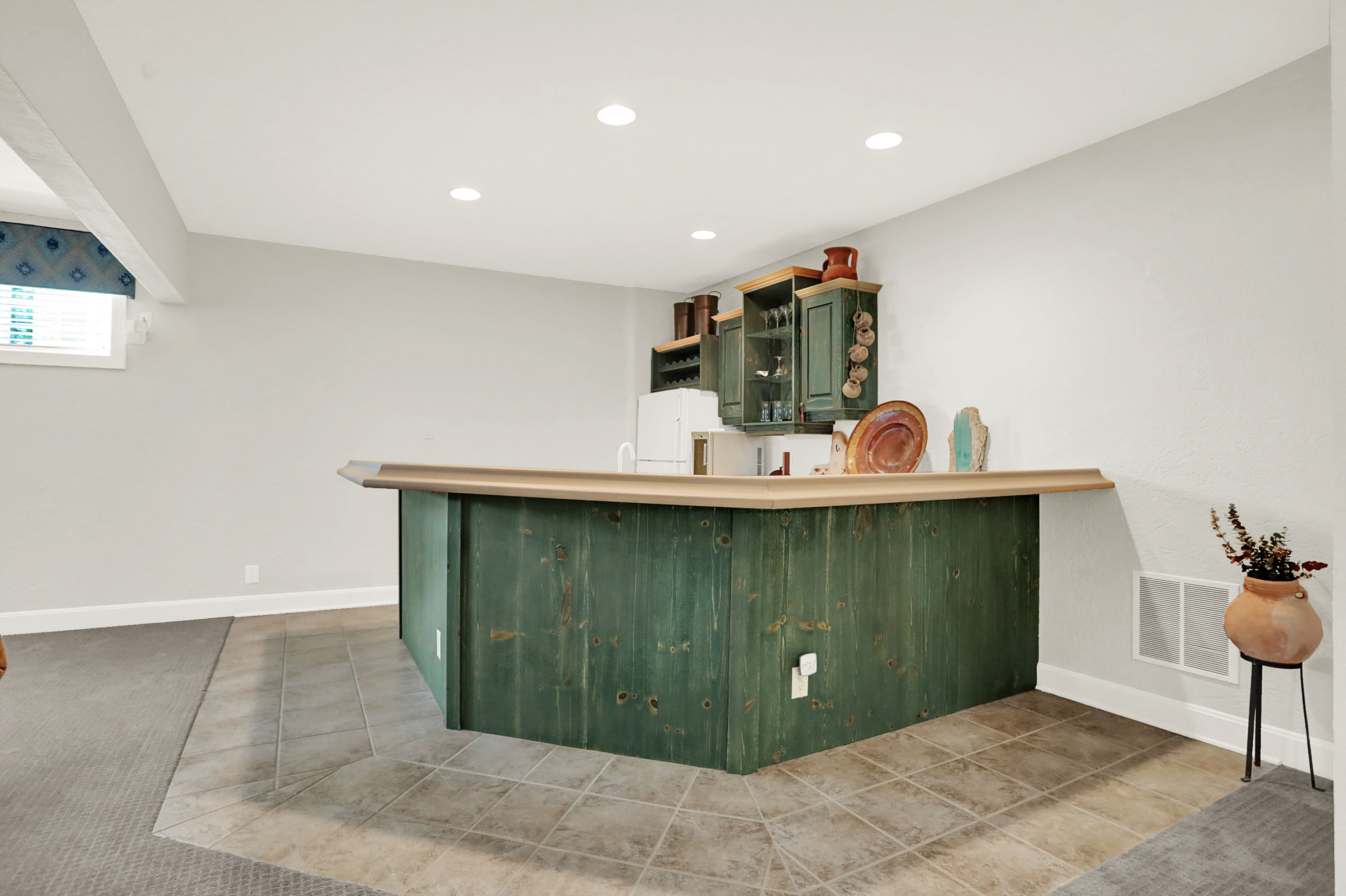 15909 Oak Park Court