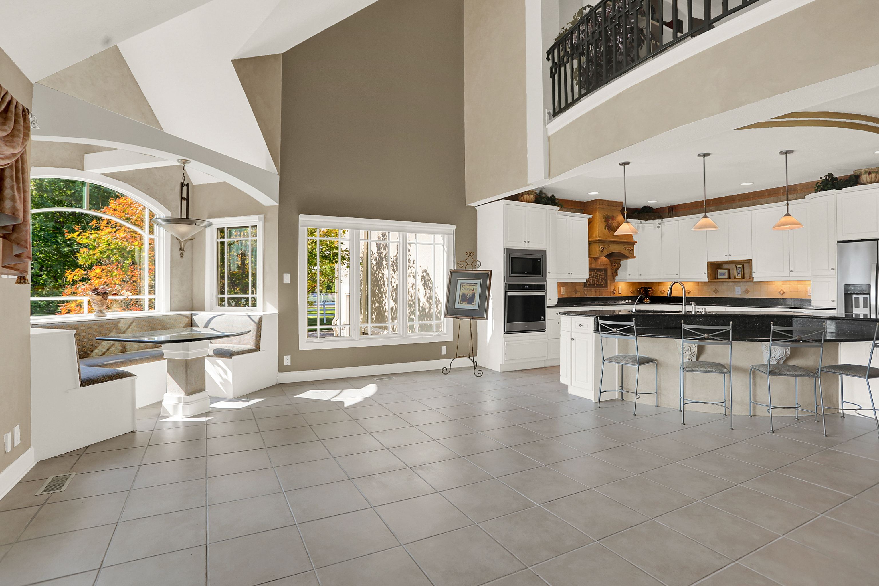 15909 Oak Park Court