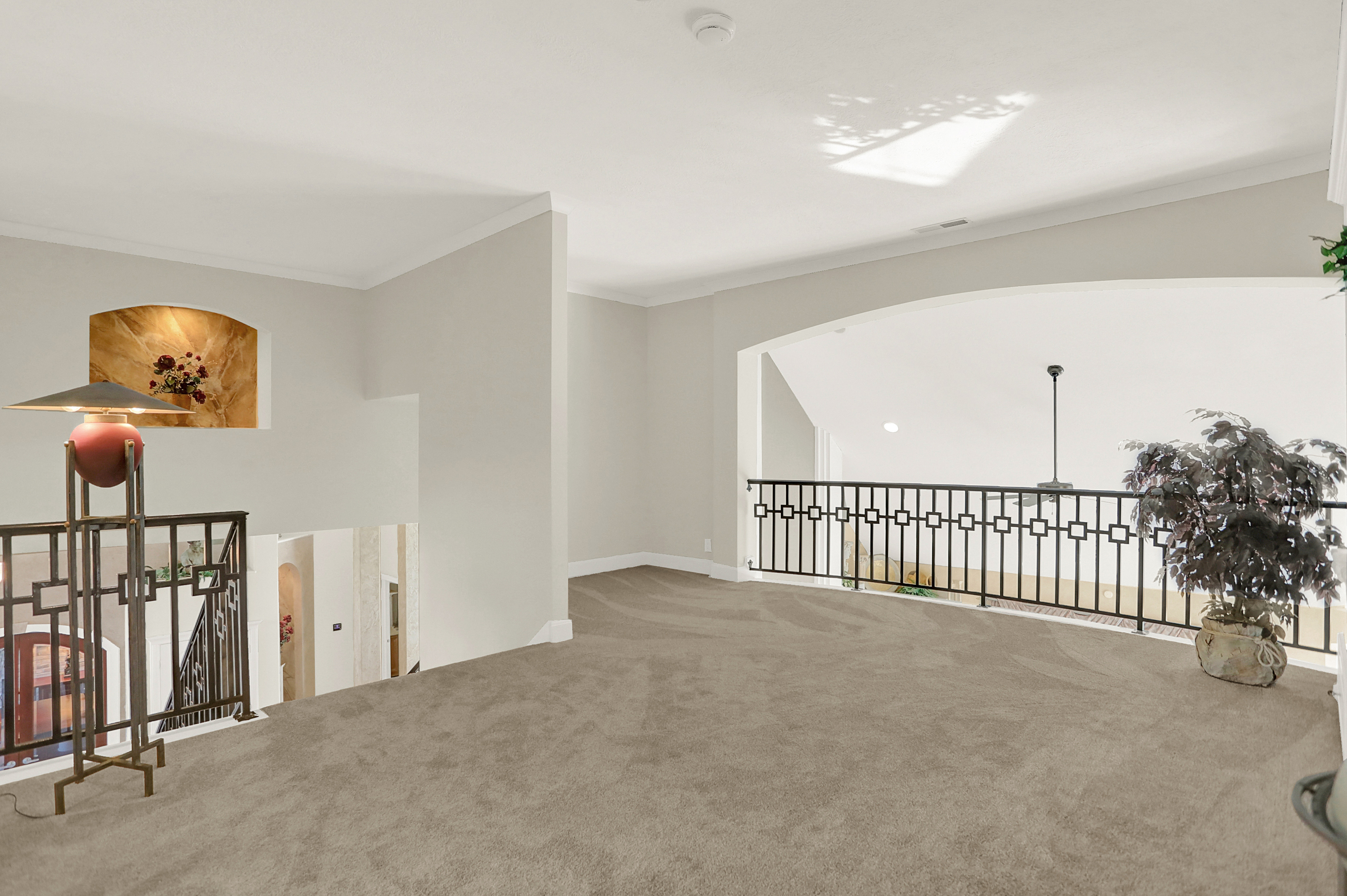 15909 Oak Park Court