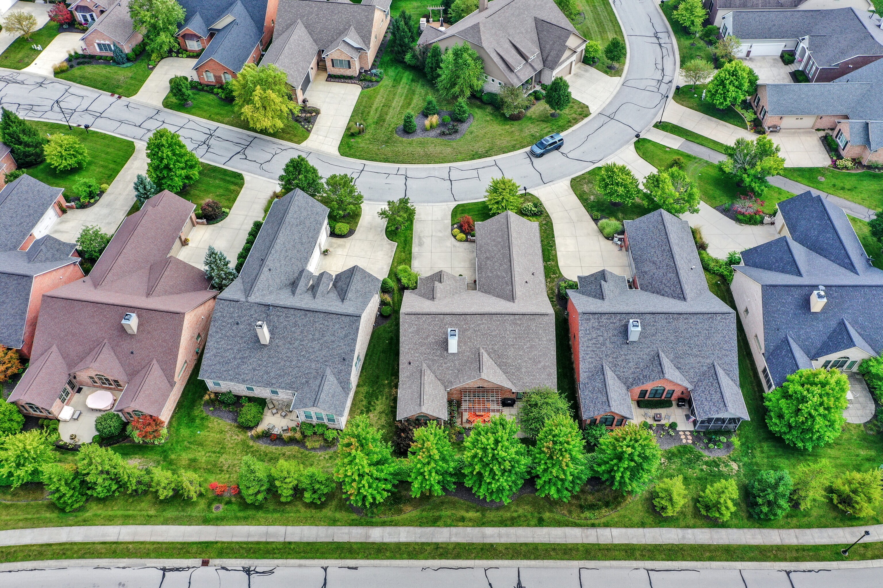 15524 Mission Hills Drive