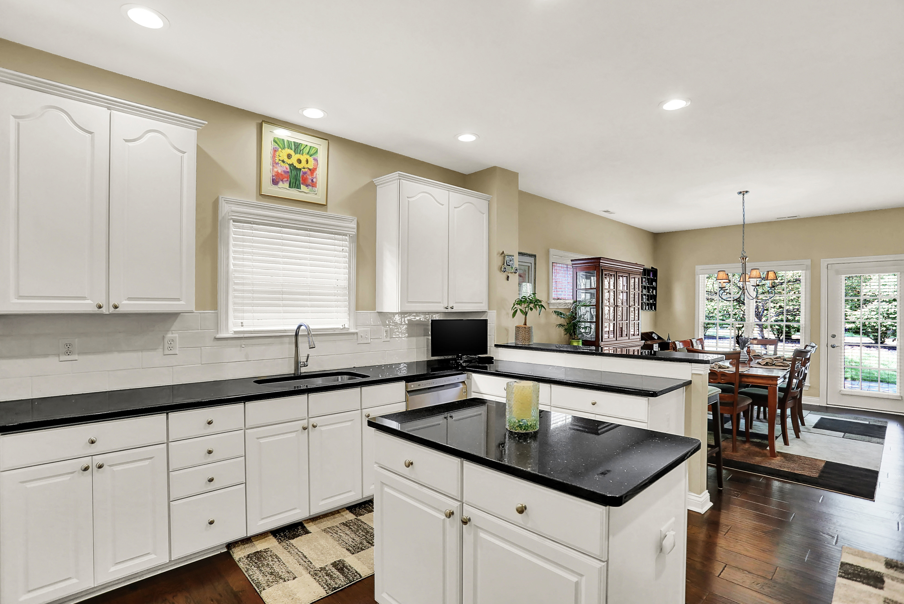 15524 Mission Hills Drive